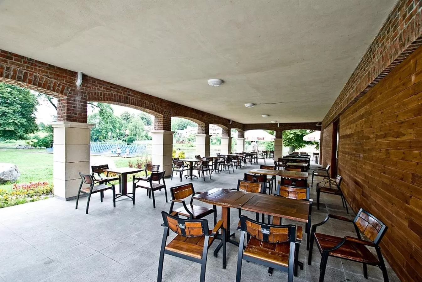 Staff, Restaurant/Places to Eat in Dom Pracy Twórczej