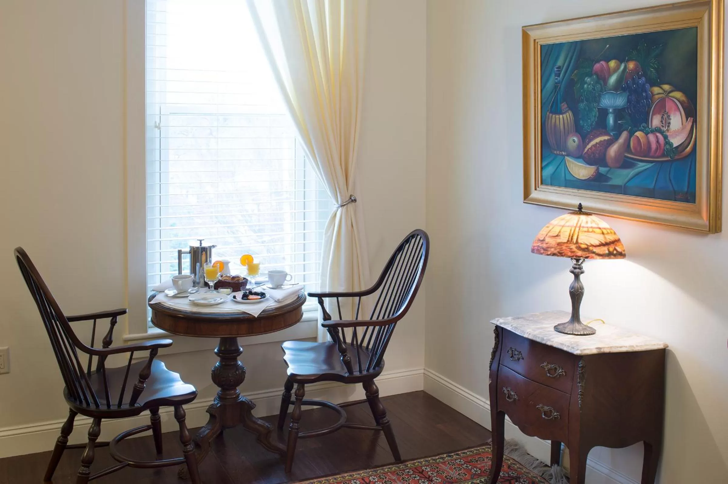 Bedroom, Dining Area in The Barrington