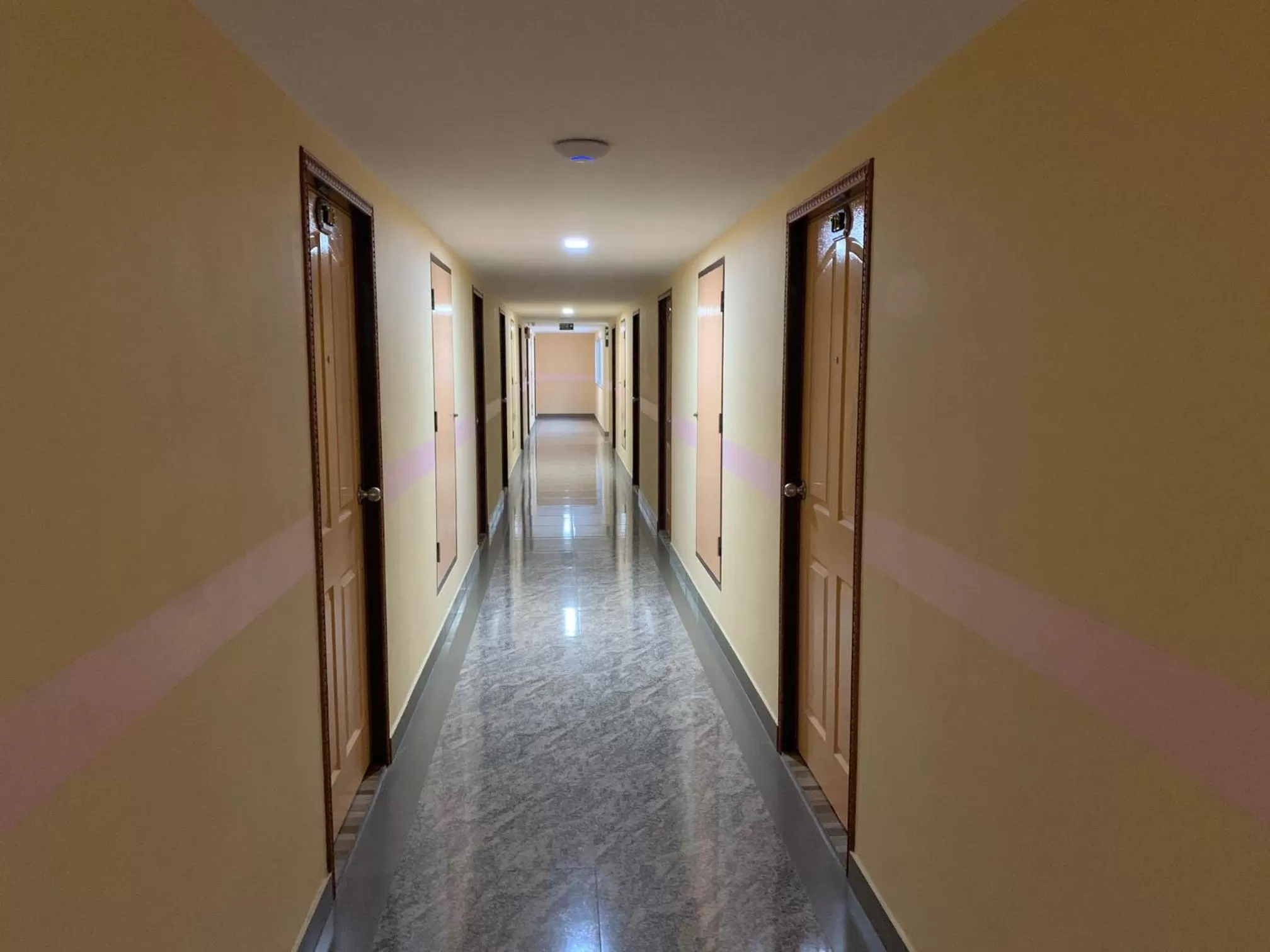 Area and facilities in A.A. Pattaya Golden Beach Hotel