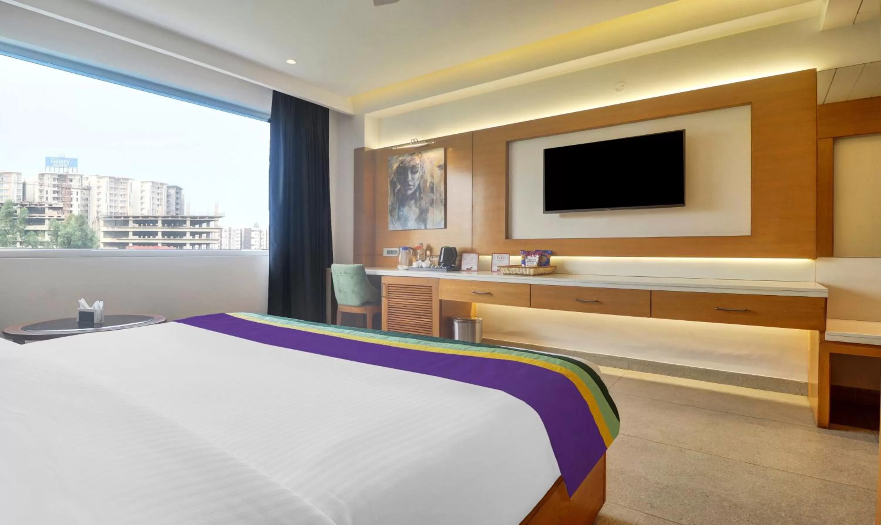 Bedroom, Bed in Treebo Tryst Tamarind