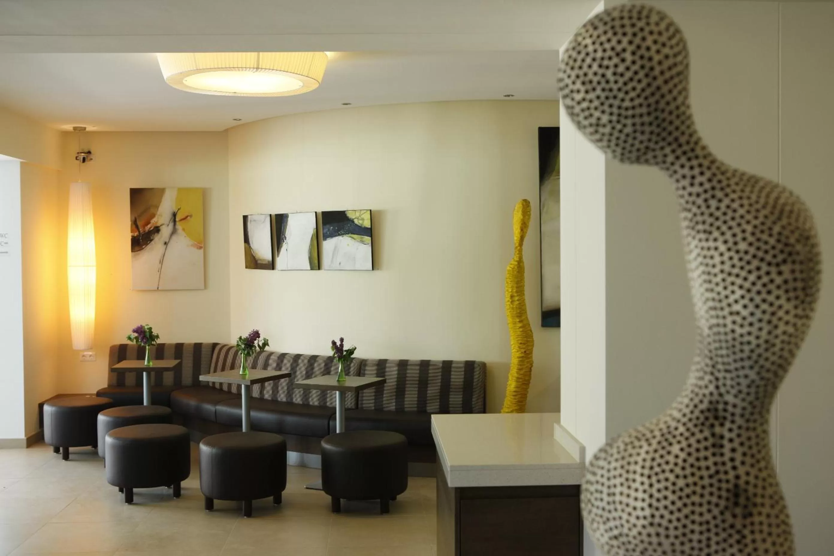 Lobby or reception in BIRKENHOF GOLS - B & B - Wohlfühl Hotel mit Wochenend-Restaurant