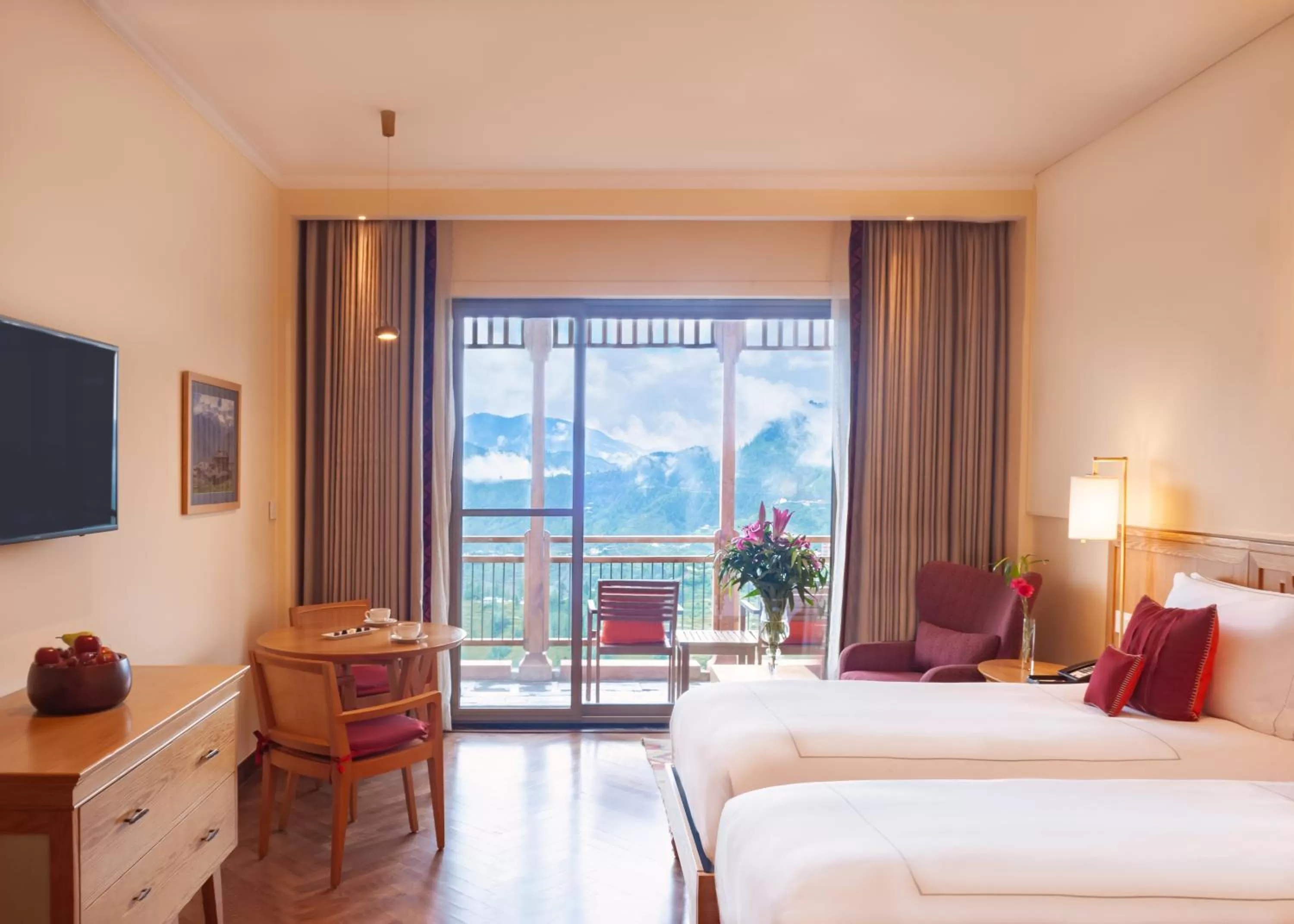 Bed in Taj Theog Resort & Spa Shimla