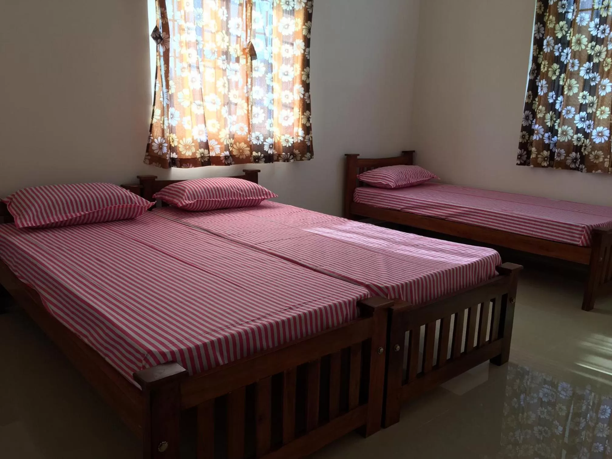 Bedroom, Bed in Shantham Service Apartments, Kinathukadavu, Coimbatore