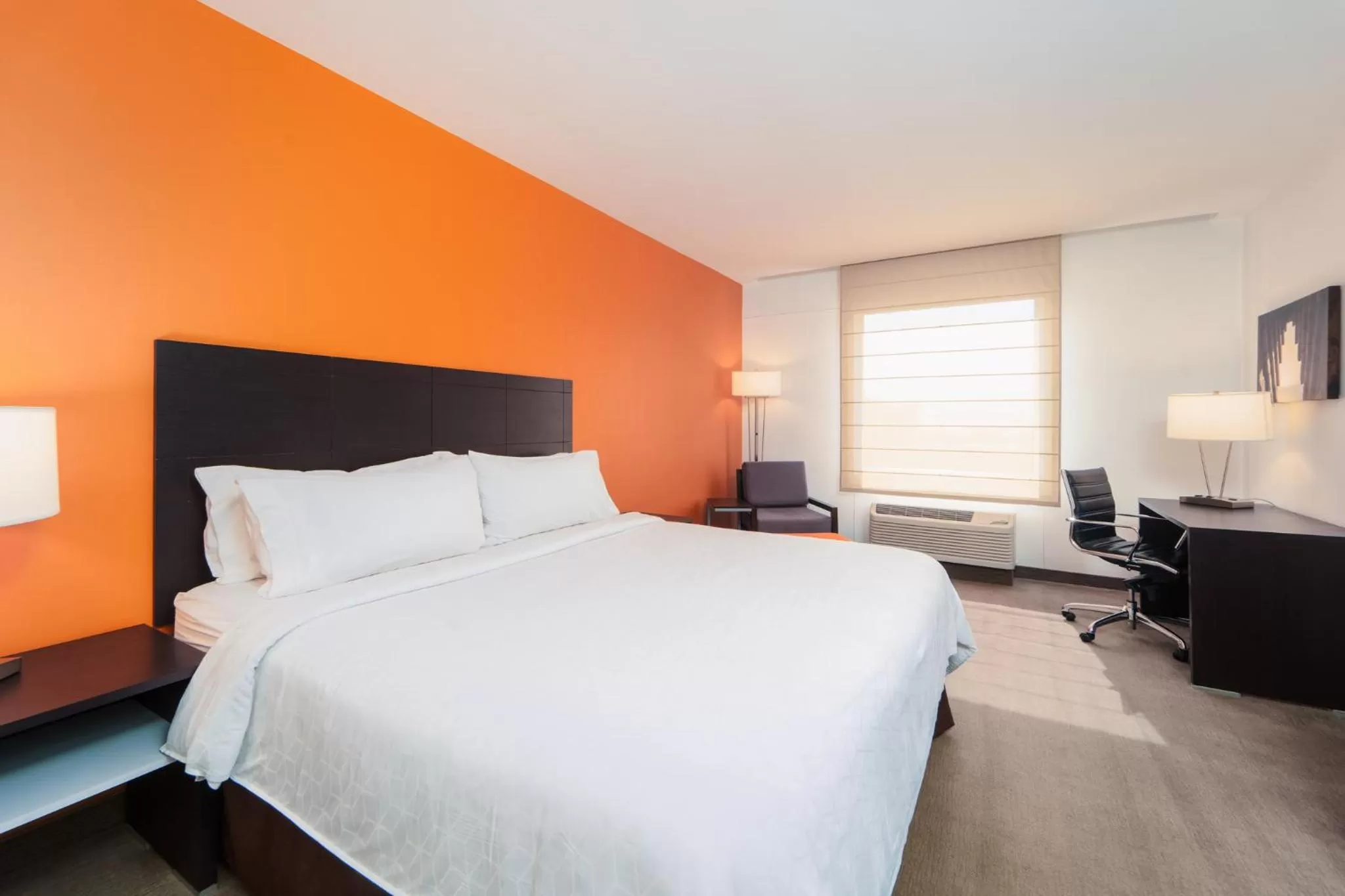 Photo of the whole room, Bed in Holiday Inn Express Tegucigalpa by IHG