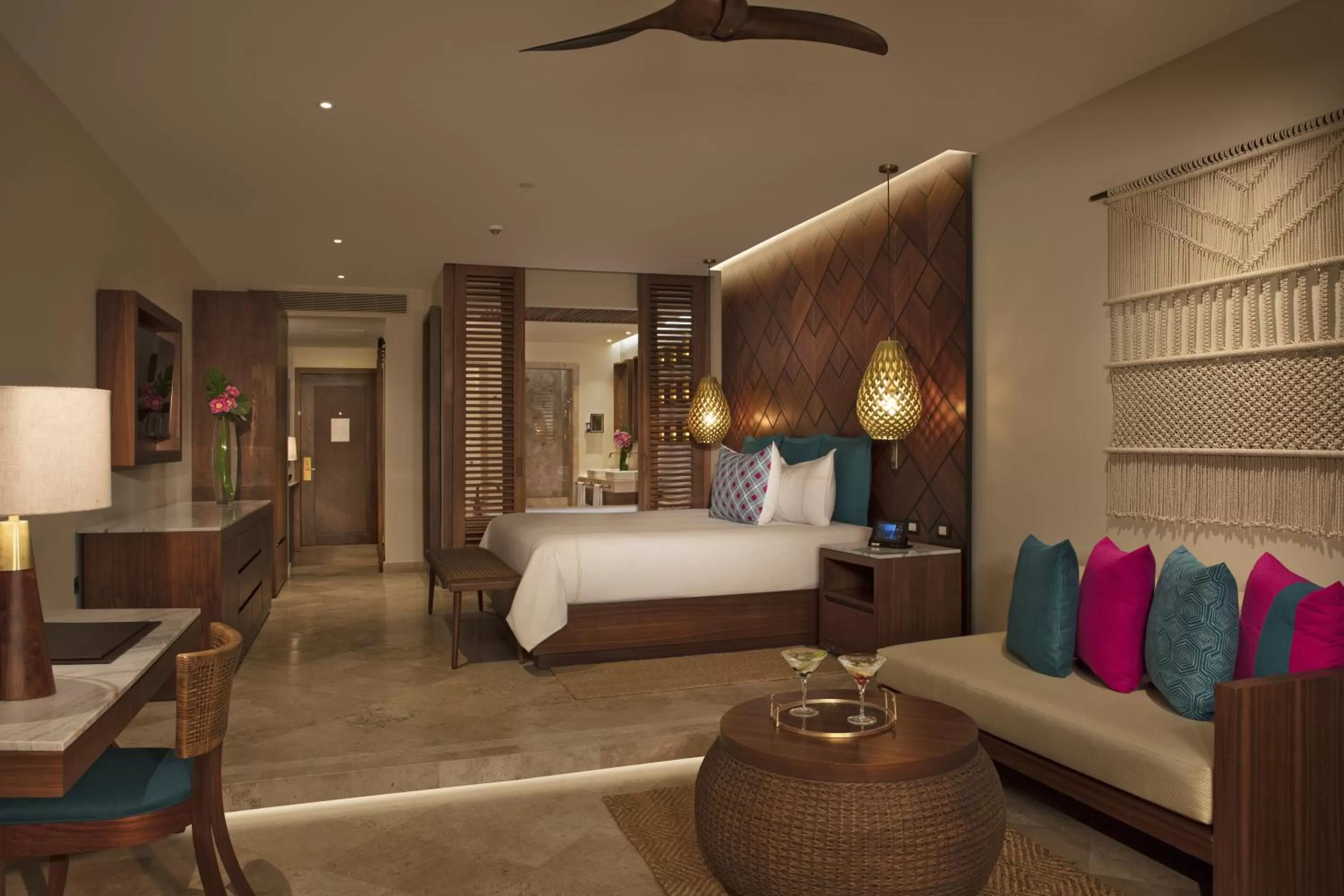 Bed in Secrets Maroma Beach Riviera Cancun - Adults only