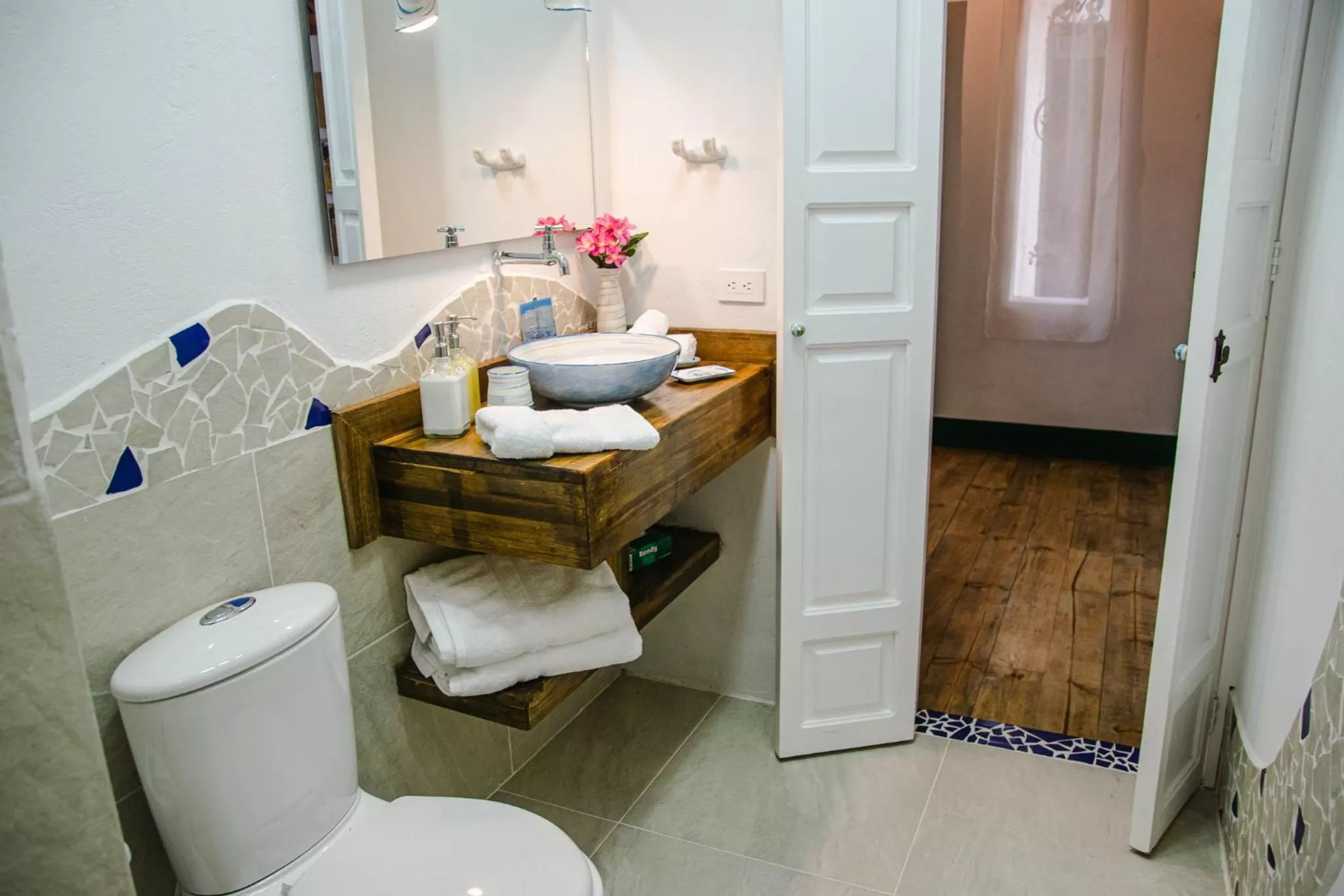 Bathroom in El Despertar Hotel