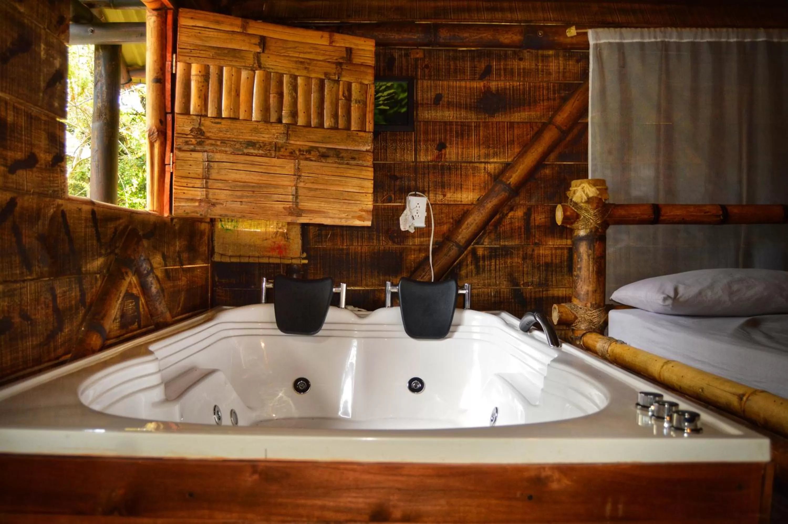 Bedroom, Bathroom in Cabañas Rústicas El Viejo Tambo By Rotamundos