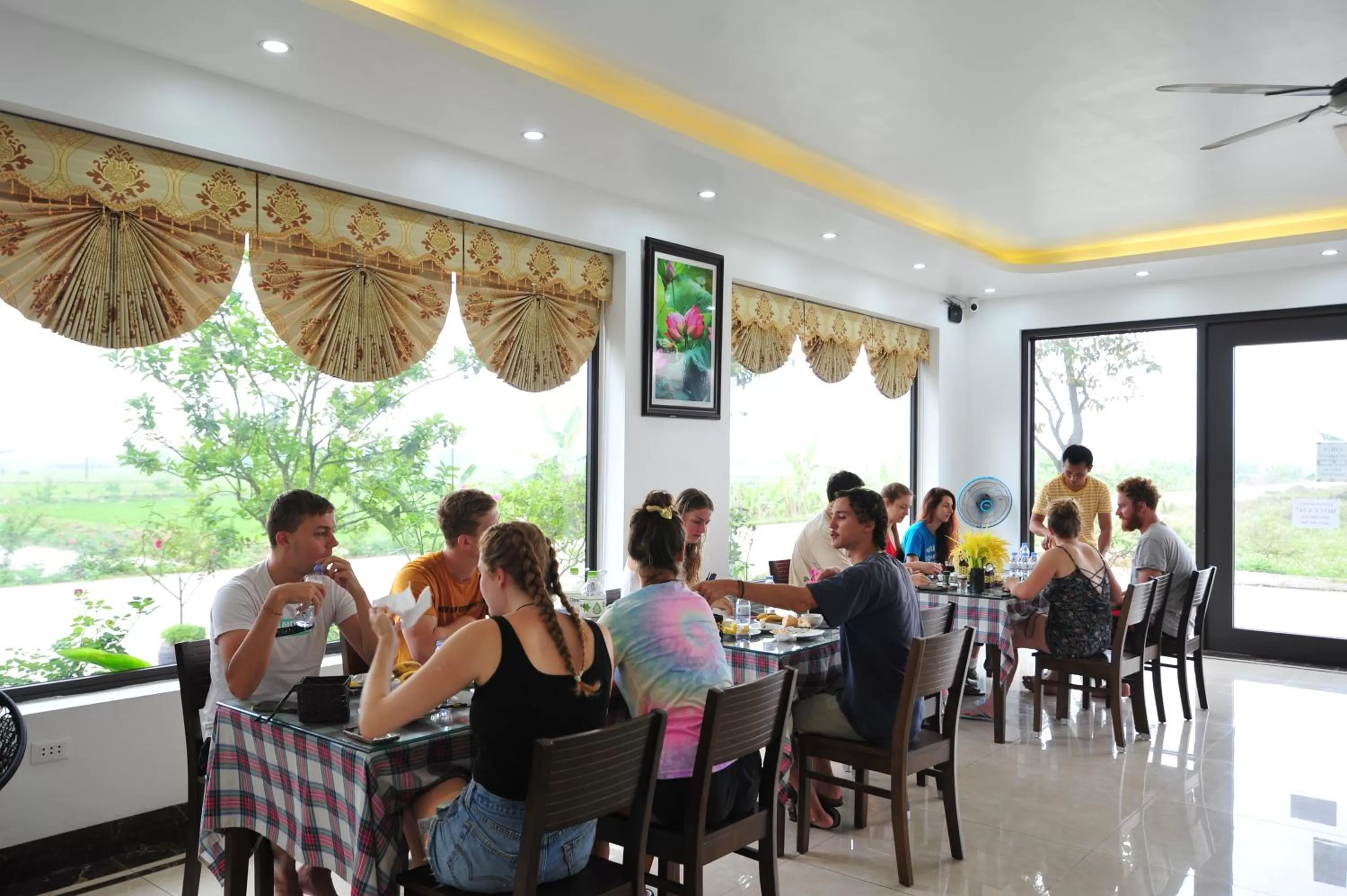 Restaurant/places to eat in Lotus Hotel Ninh Bình
