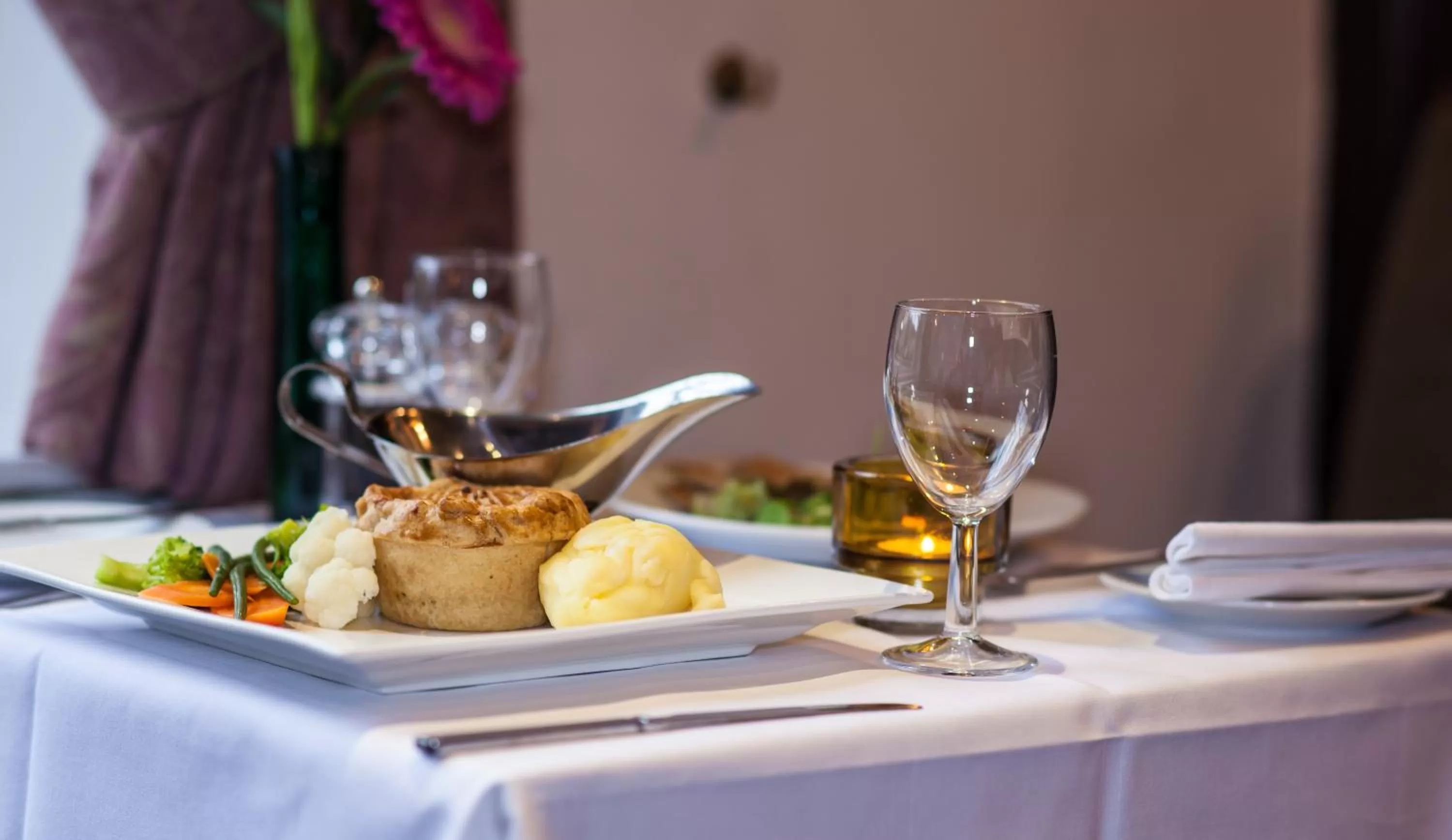 Food in Warren Lodge