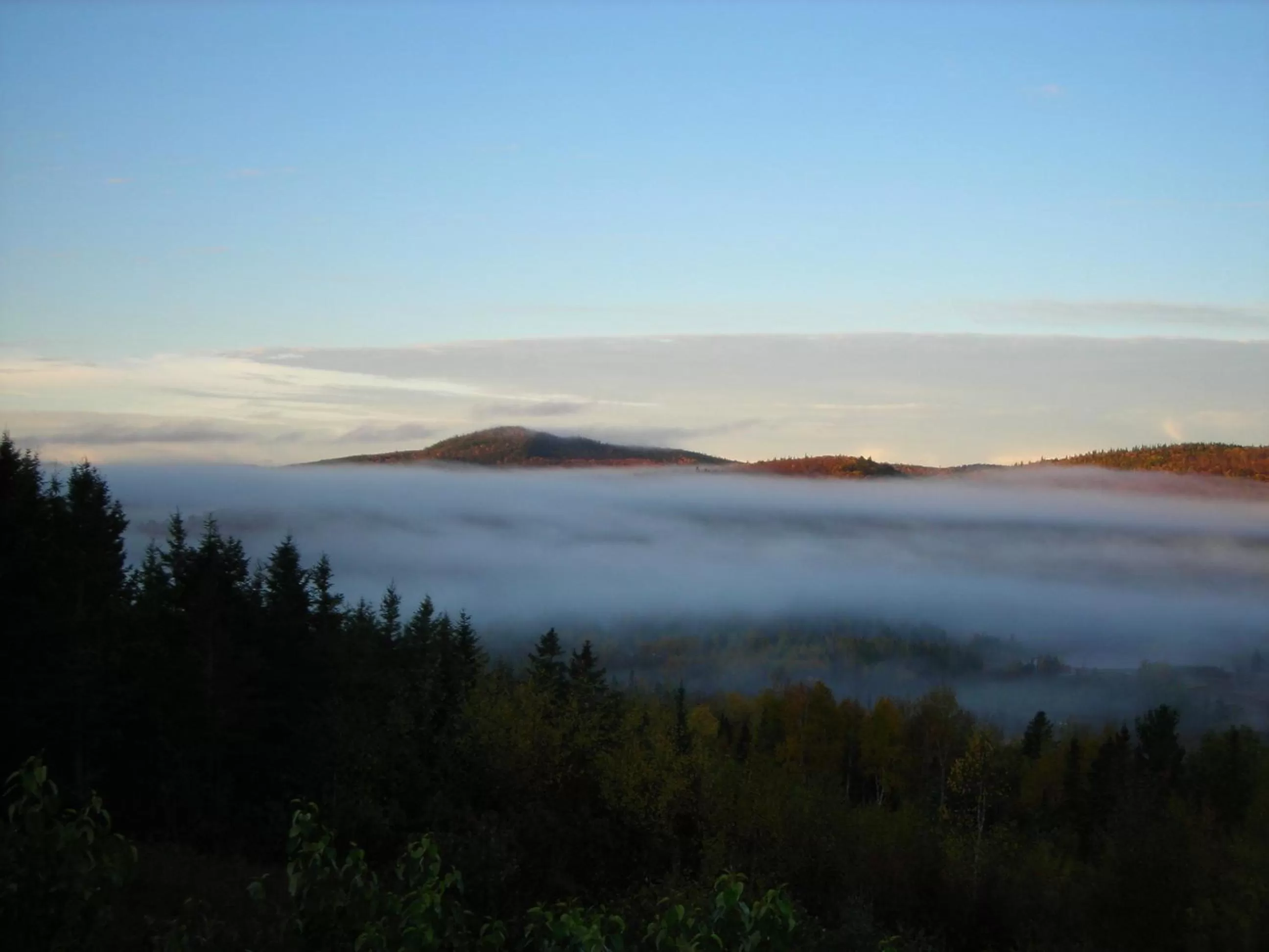 Gîte des Hauteurs et Café de la place