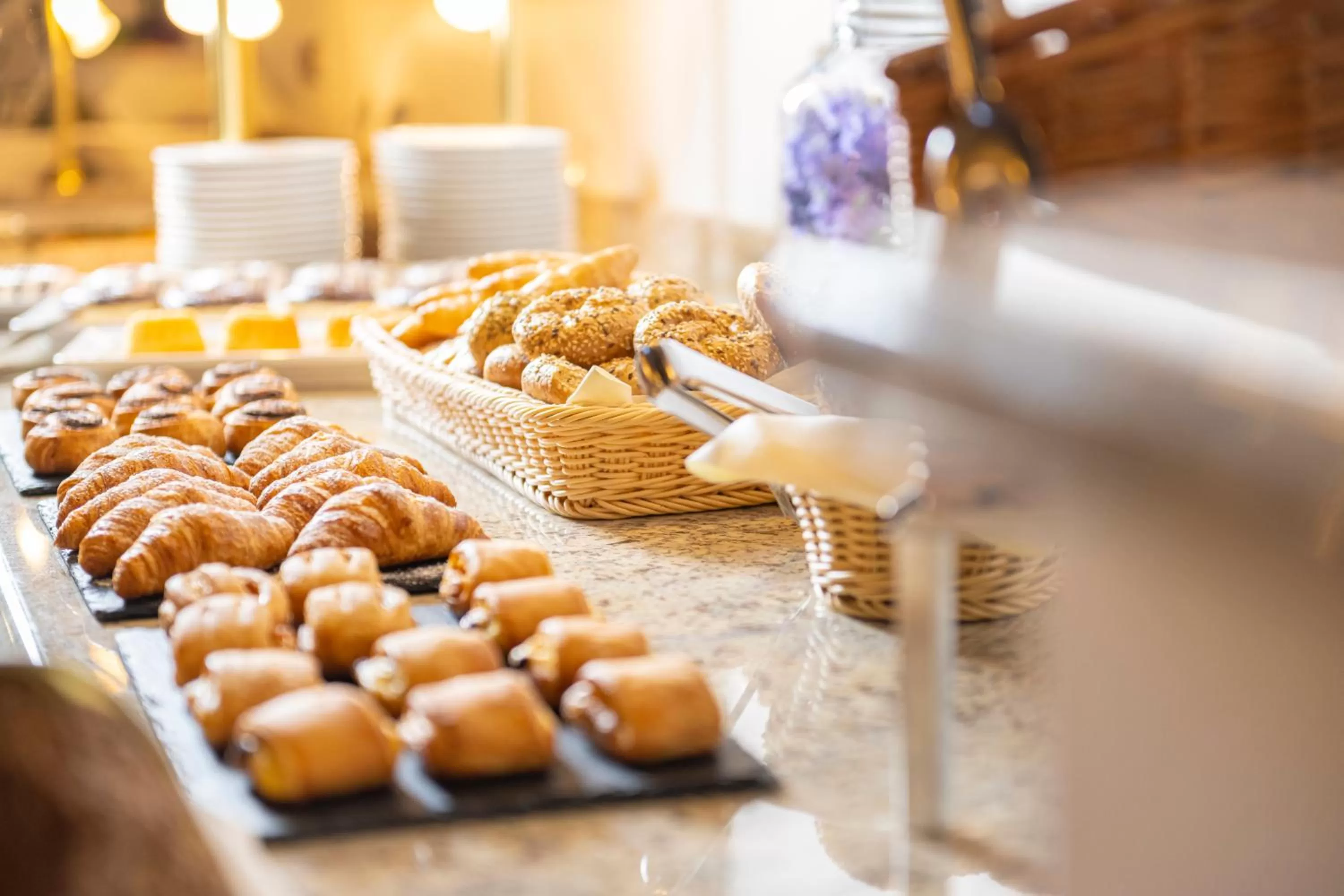 Buffet breakfast in EUROPÄISCHER HOF Bad Gastein