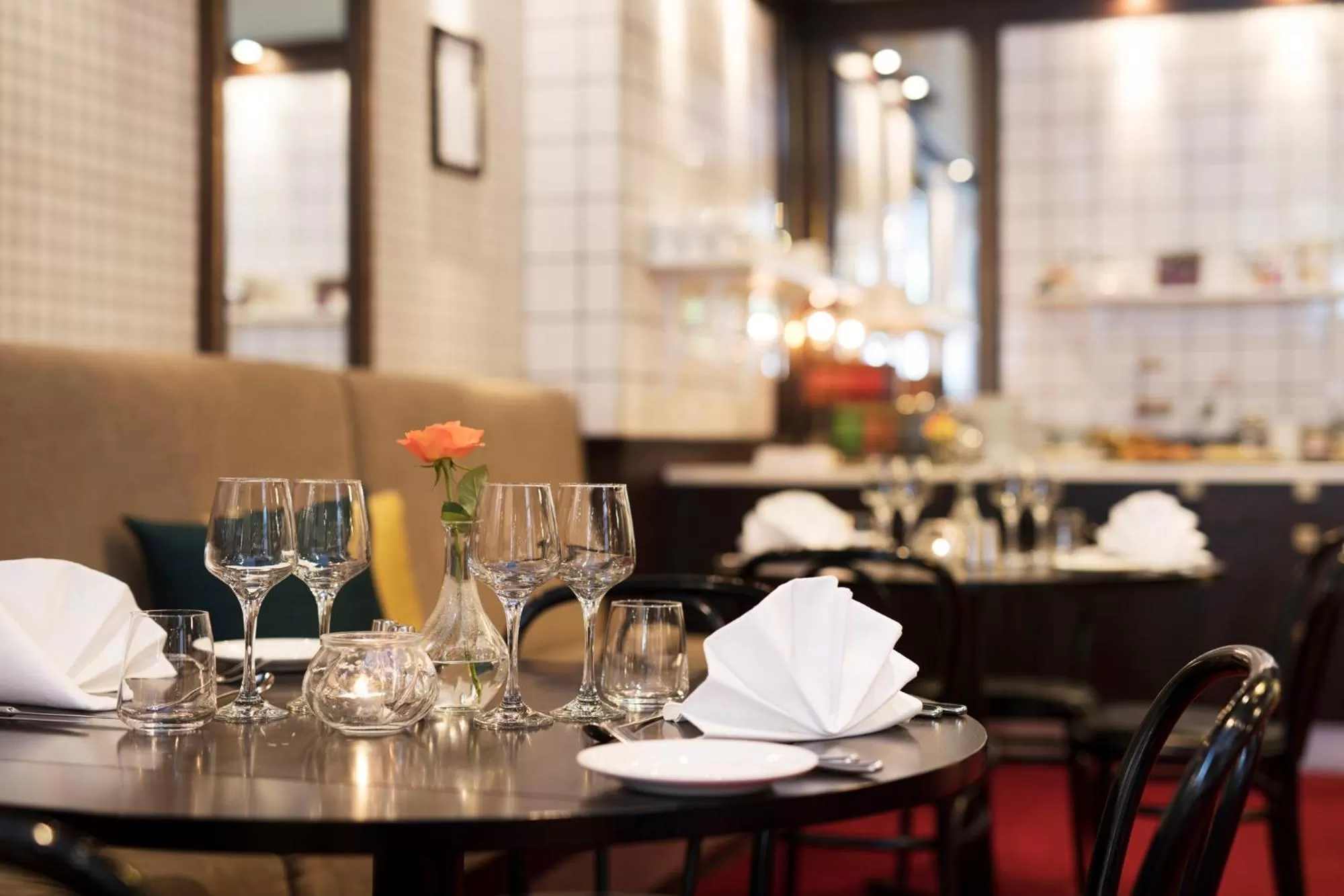 Restaurant/places to eat in ProfilHotels Savoy