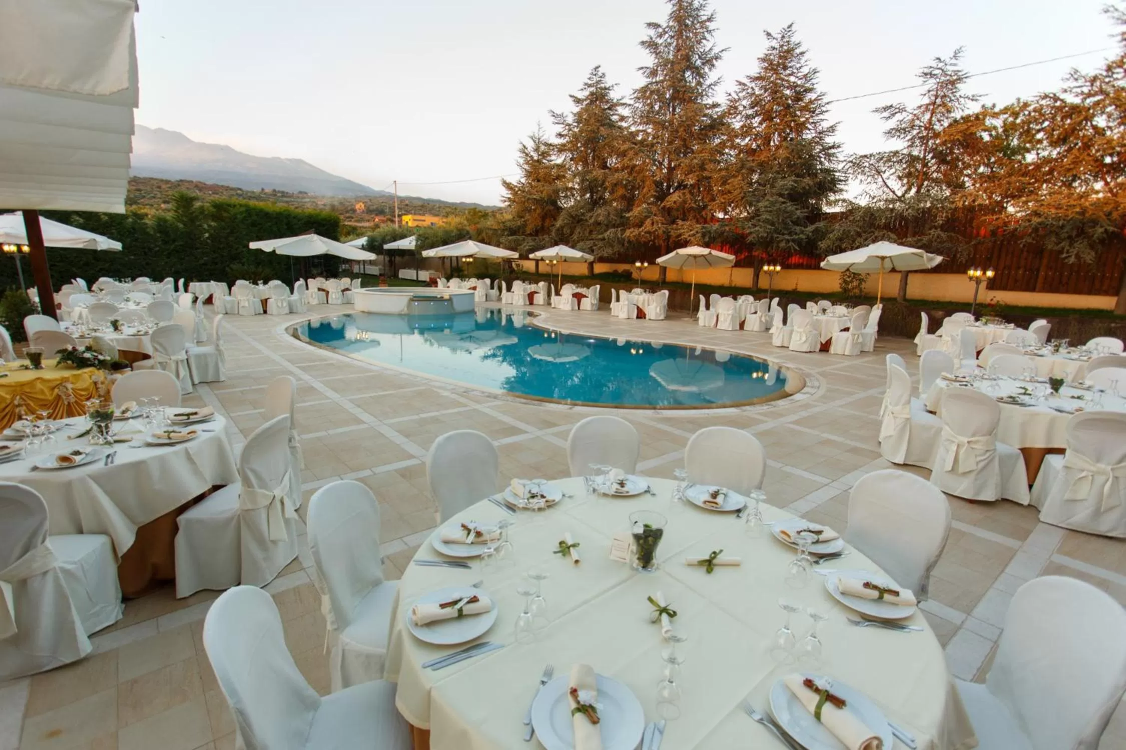 Restaurant/places to eat in Hotel Ristorante Paradise