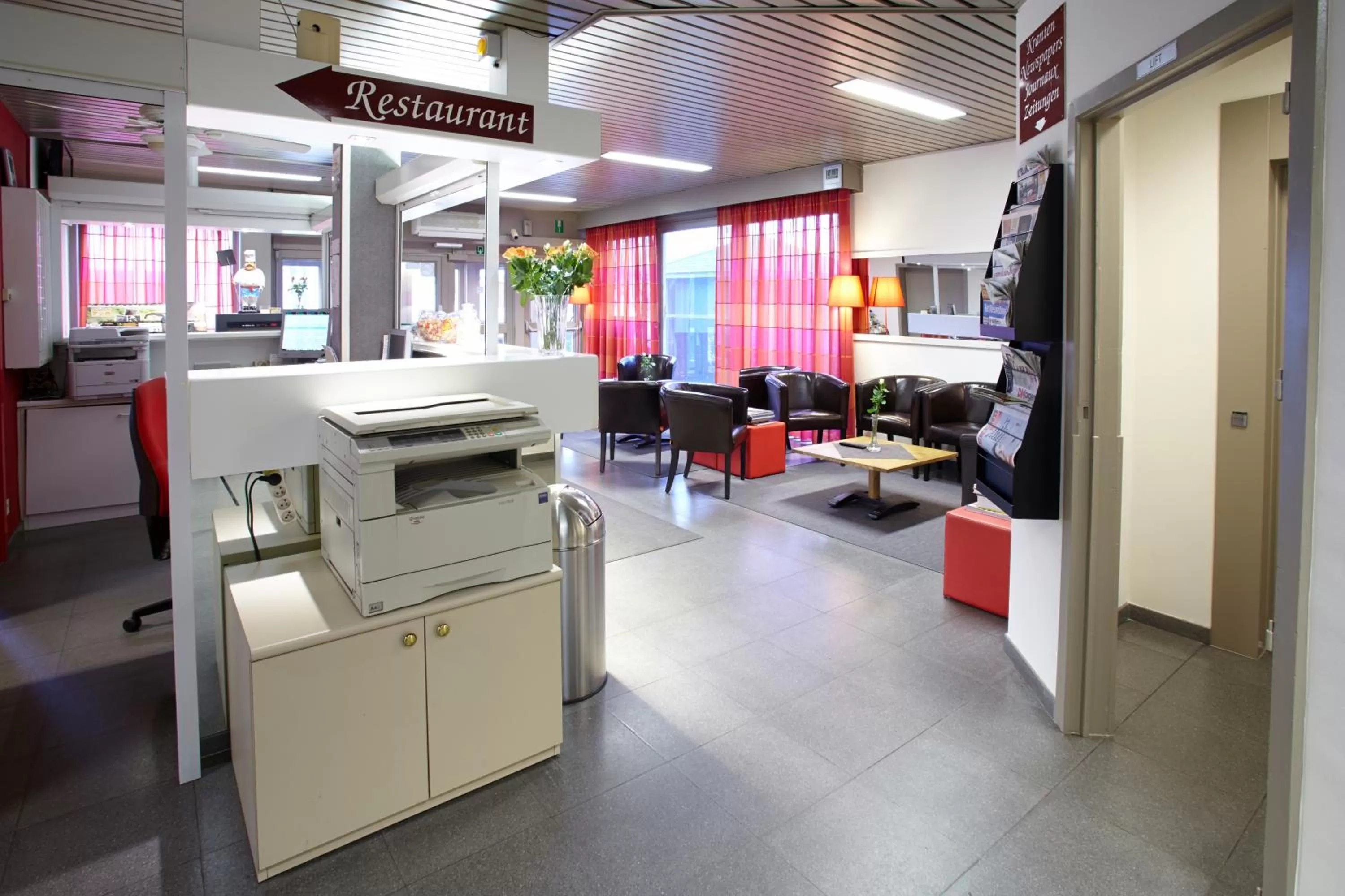 Lobby or reception in Vivaldi Hotel