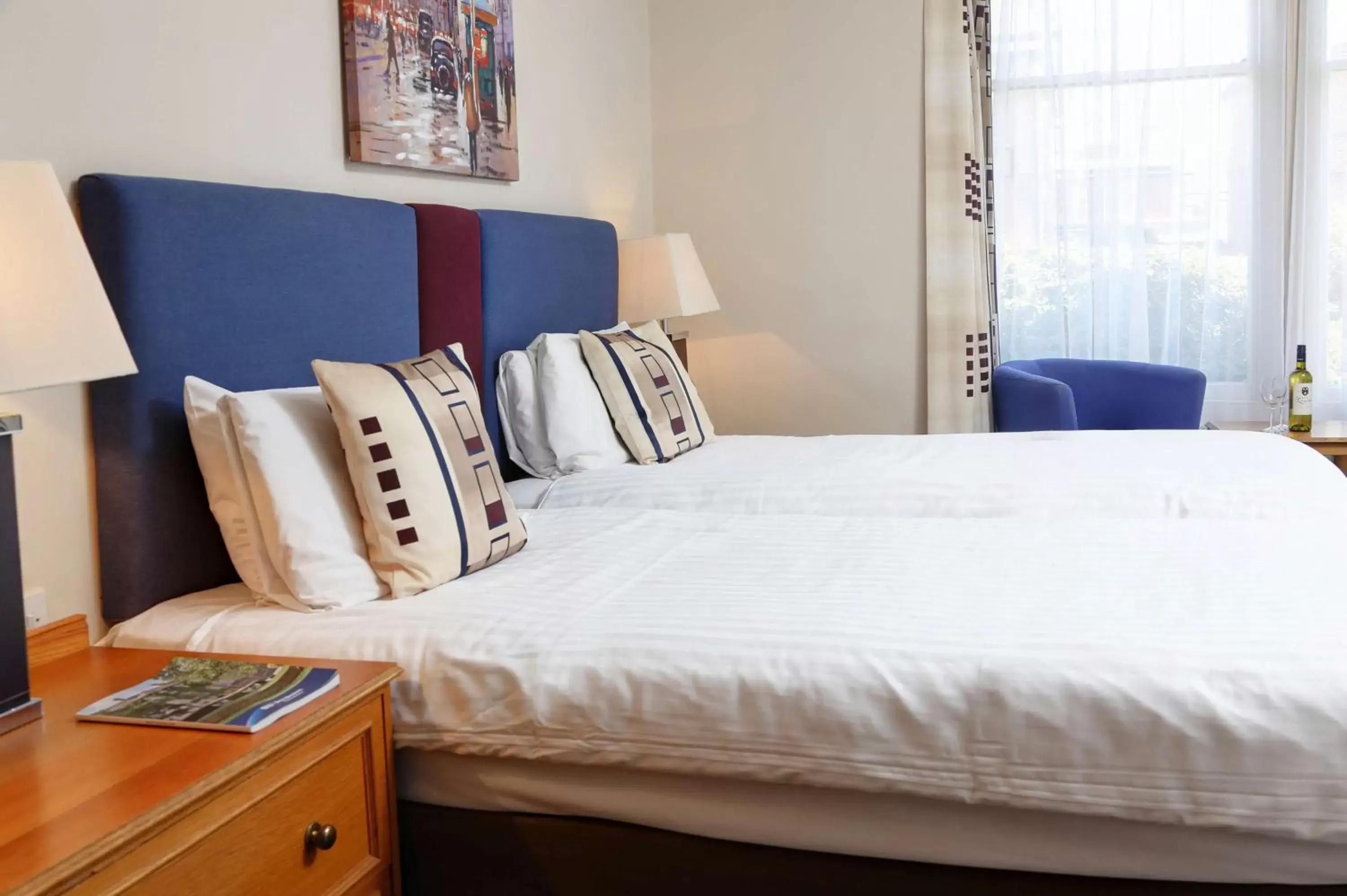 Standard Twin Room in Best Western Brook Hotel Standard Twin Room in Best Western Brook Hotel