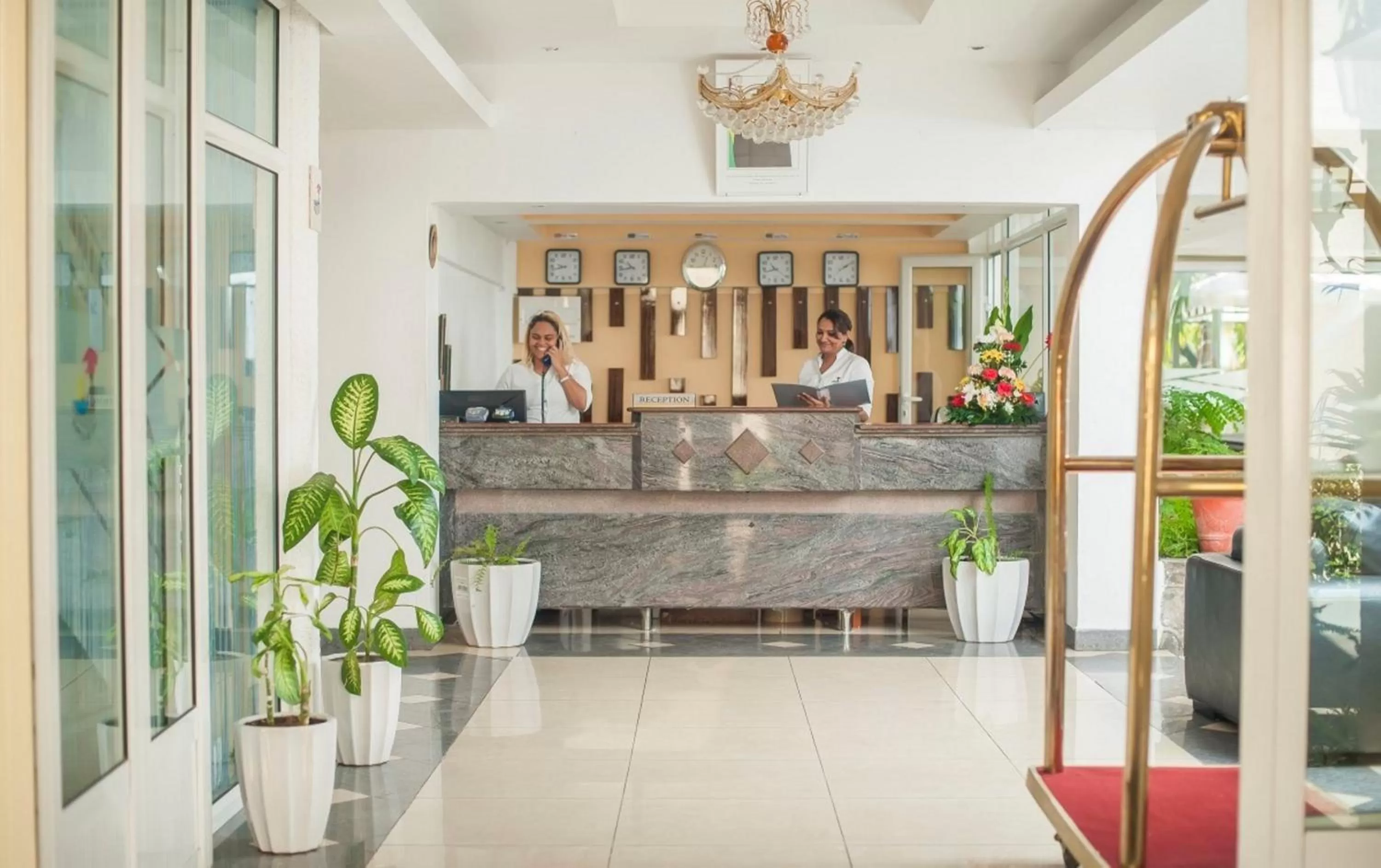 Lobby or reception in Manisa Hotel