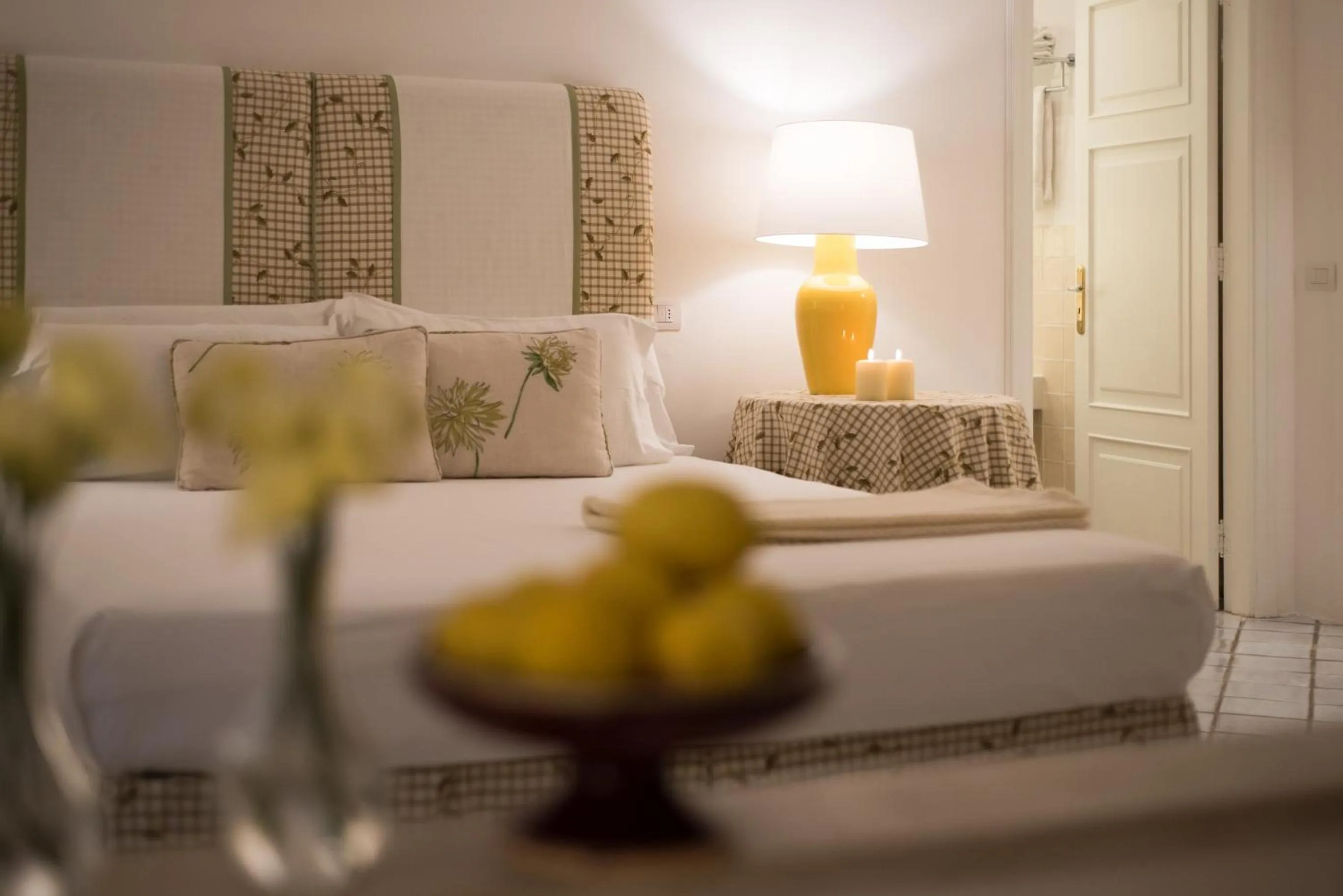 Bed in Hotel Il Melograno