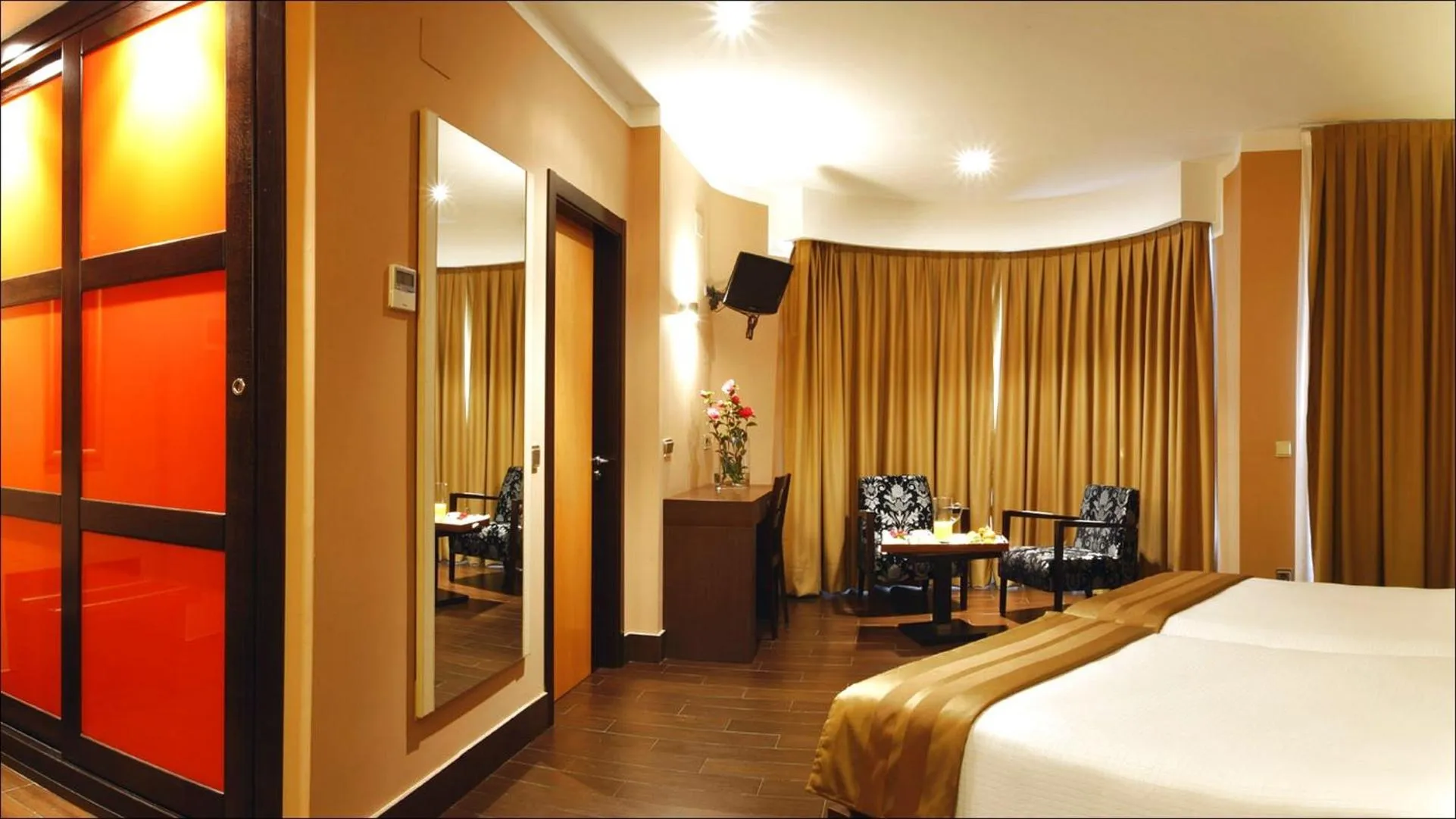 Photo of the whole room, Bed in Blanco Hotel Spa