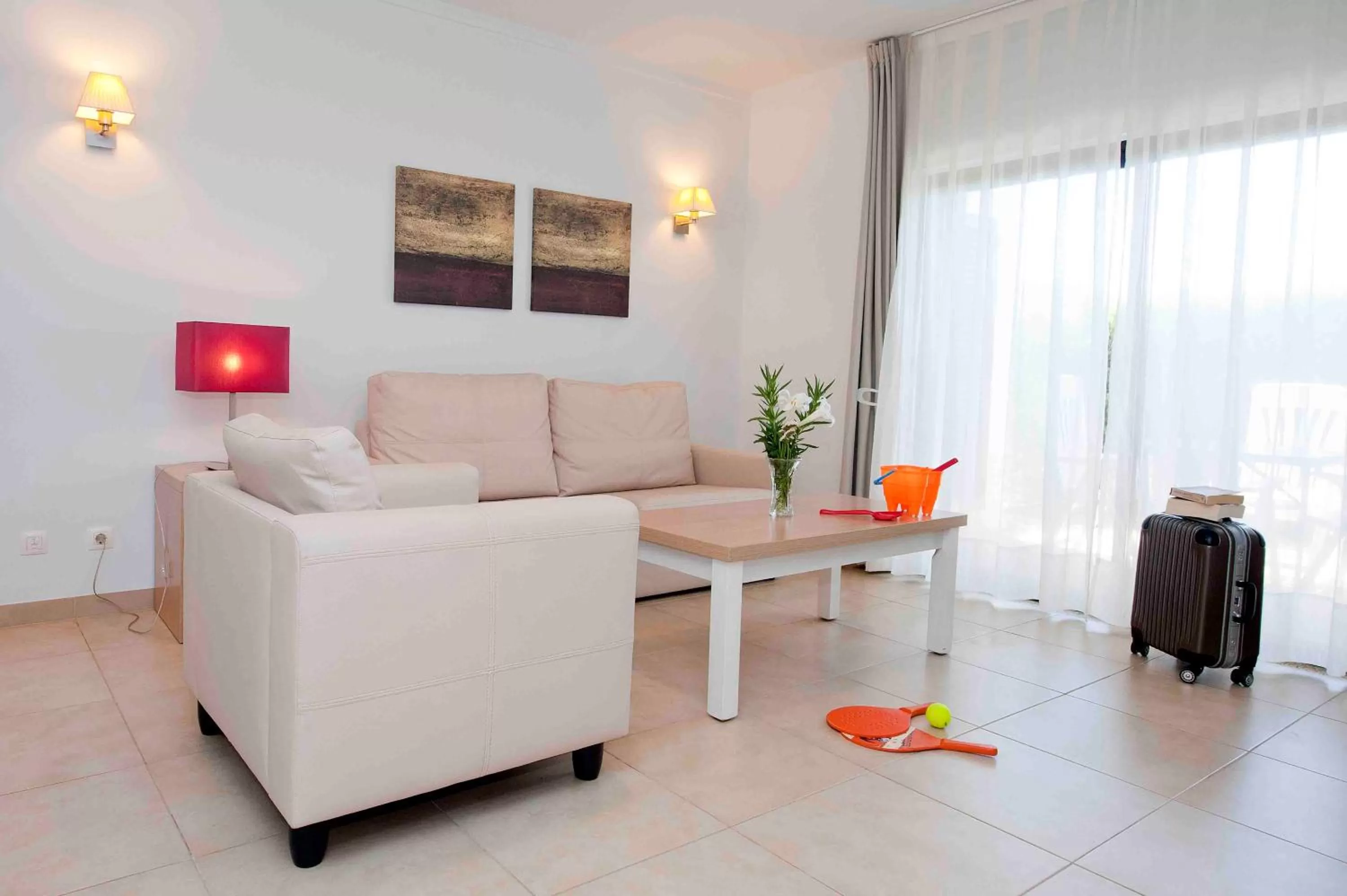 Living room in Sagres Time Apartamentos