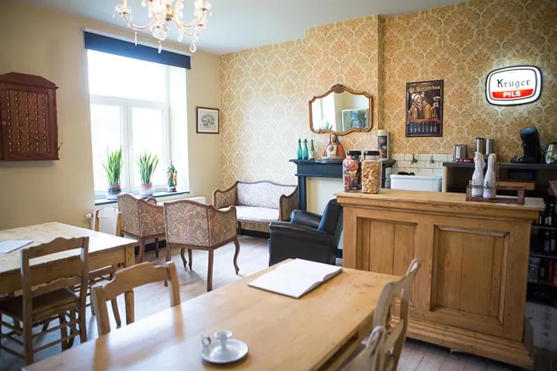 Coffee/tea facilities, Restaurant/Places to Eat in B&B Pastorie van Merkem