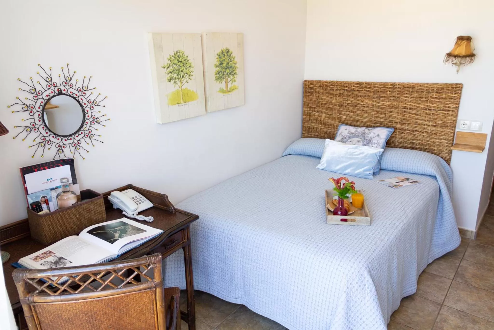 Restaurant/places to eat, Bed in Hotel Noguera Mar