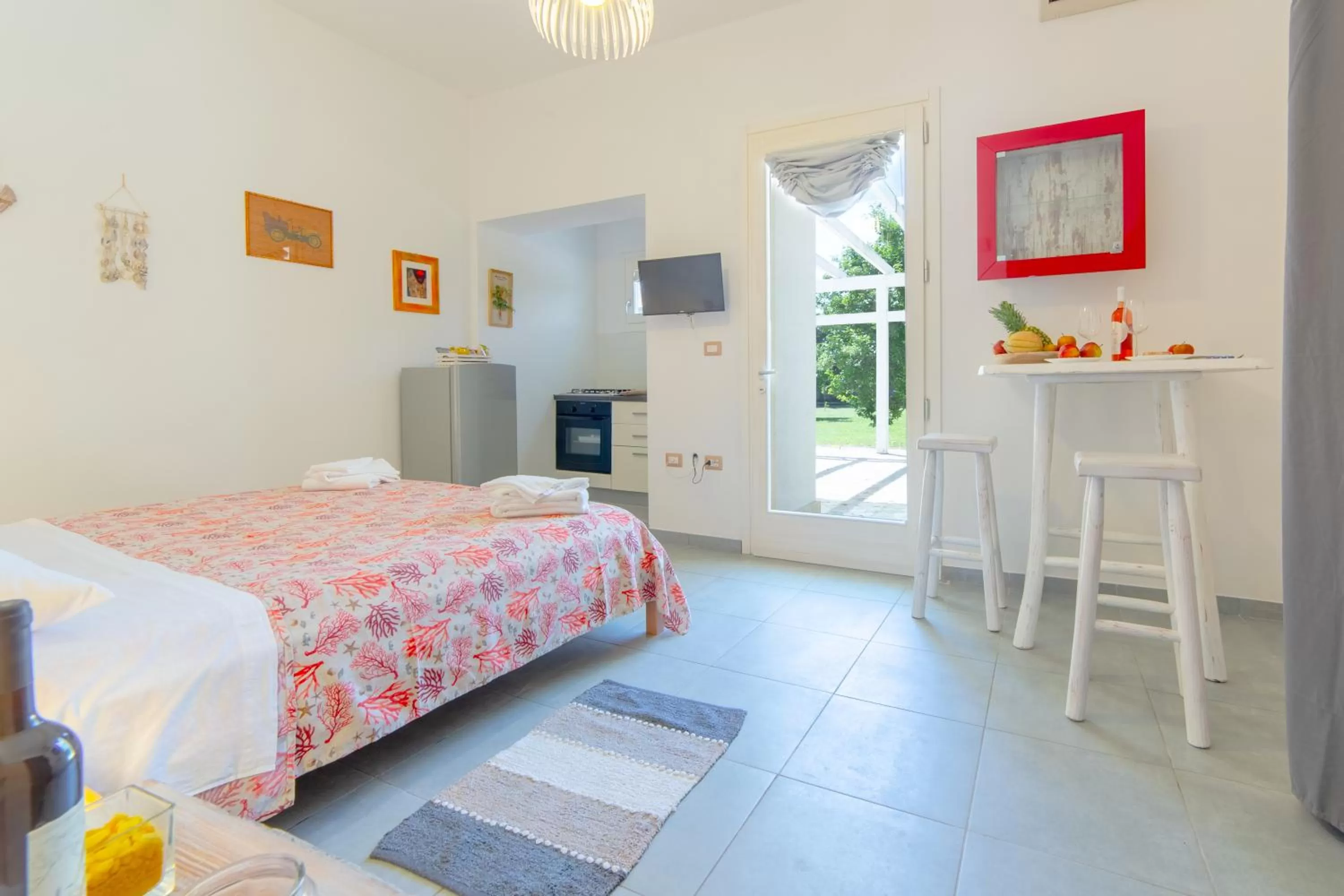 Photo of the whole room, Bed in Tenuta Don Carmelo