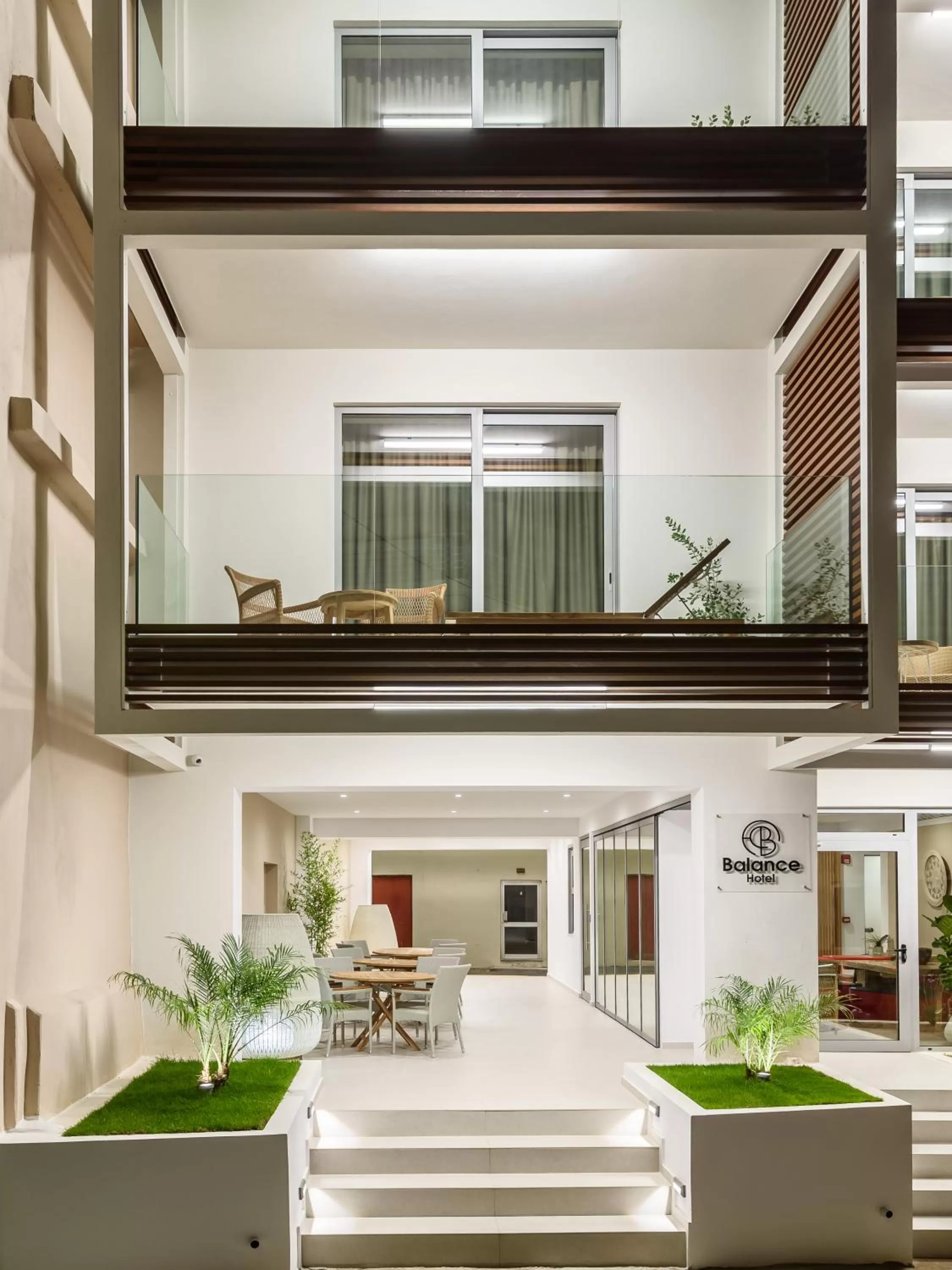 Facade/entrance in Balance Hotel