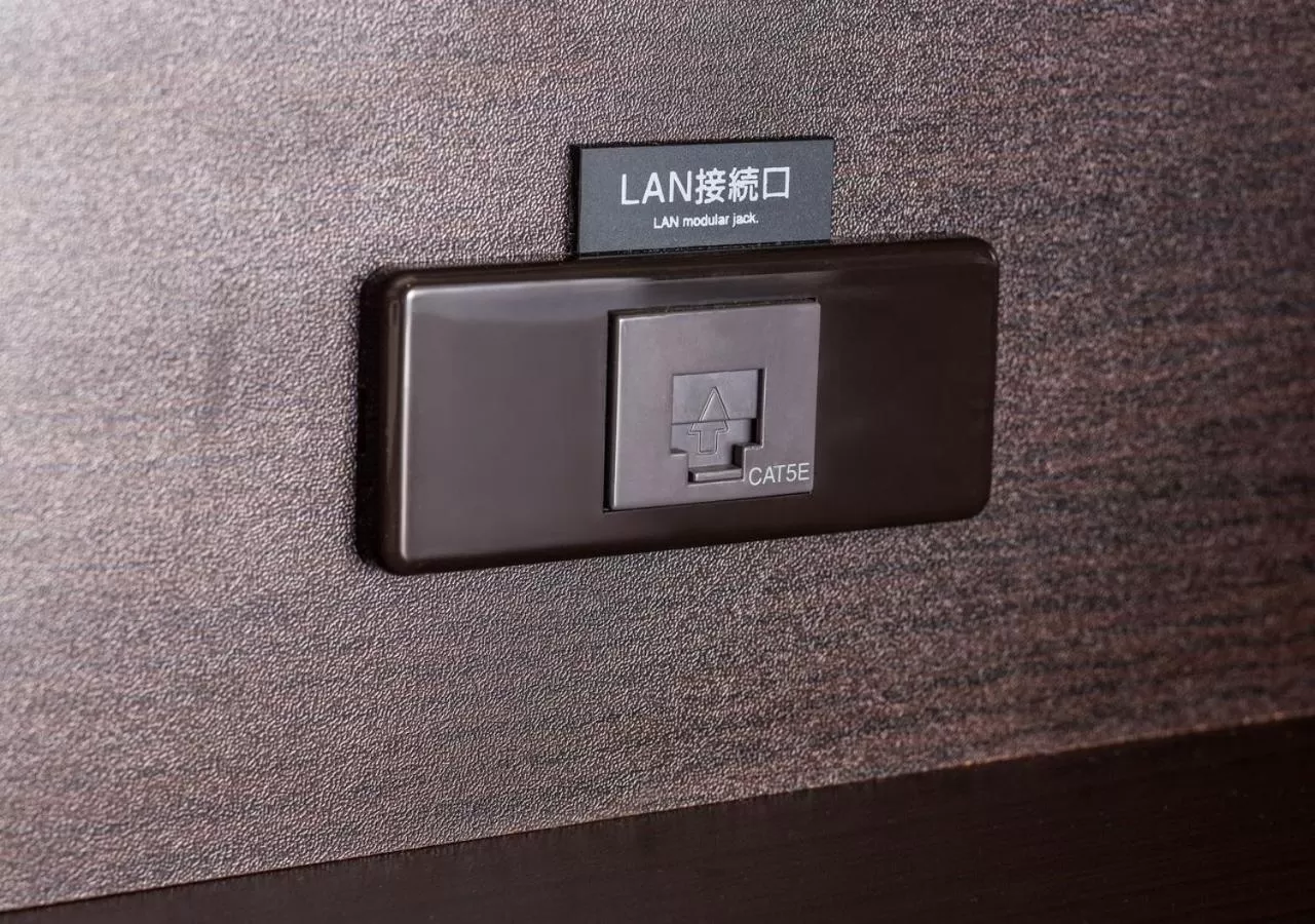 locker in APA Hotel Yodoyabashi Kitahama Ekimae