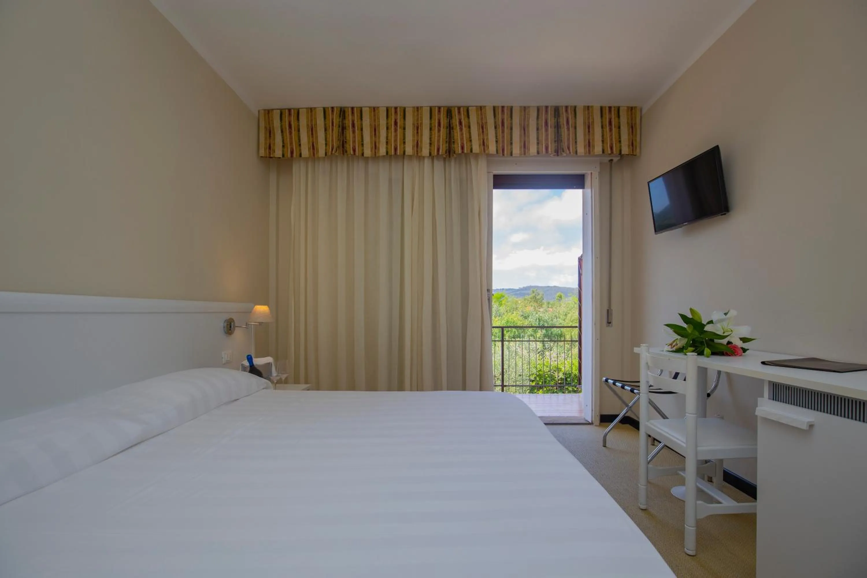 Bed in Hotel Fabricia