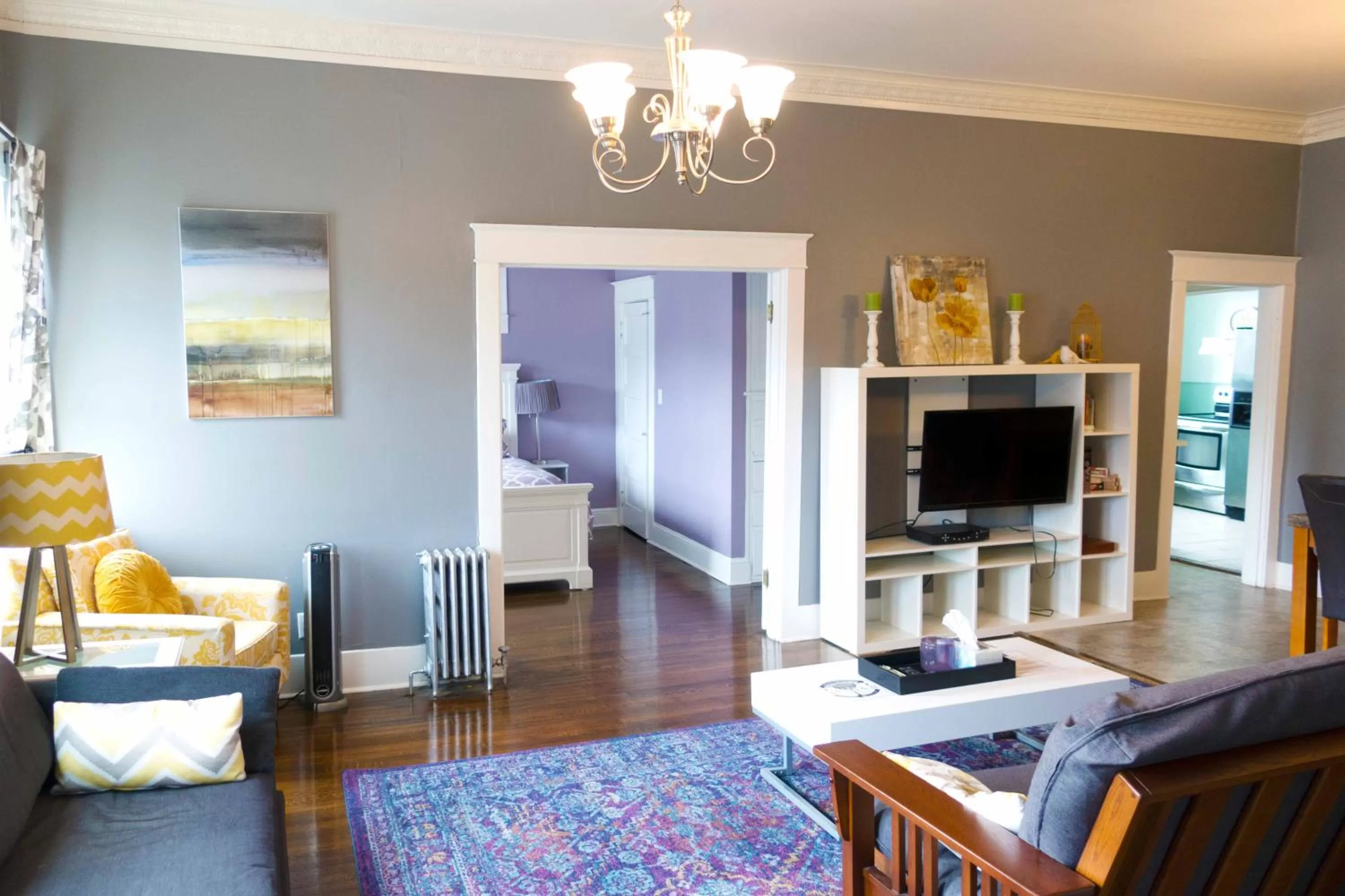 Living room in Sauerdough Lodging