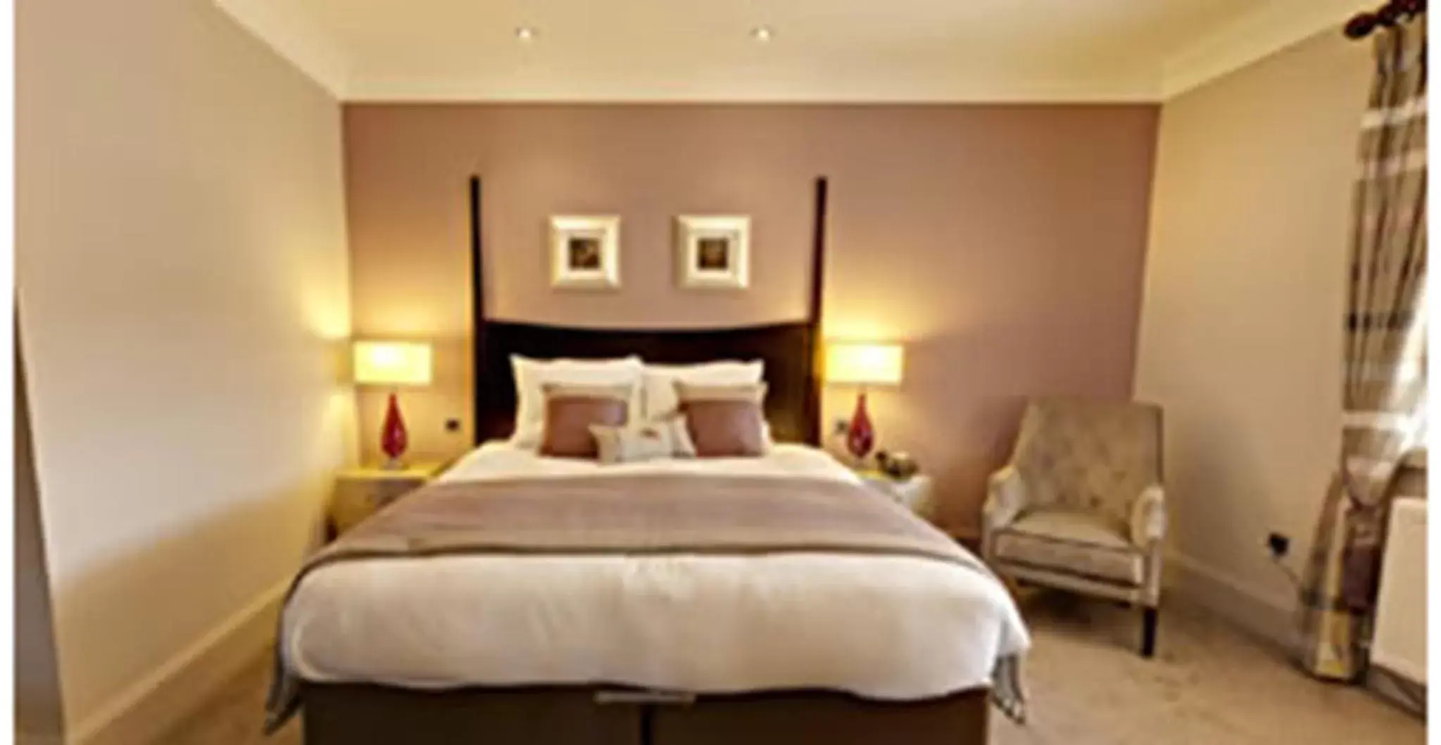 Superior Double or Twin Room - single occupancy in Dumfries Arms Hotel Superior Double or Twin Room - single occupancy in Dumfries Arms Hotel