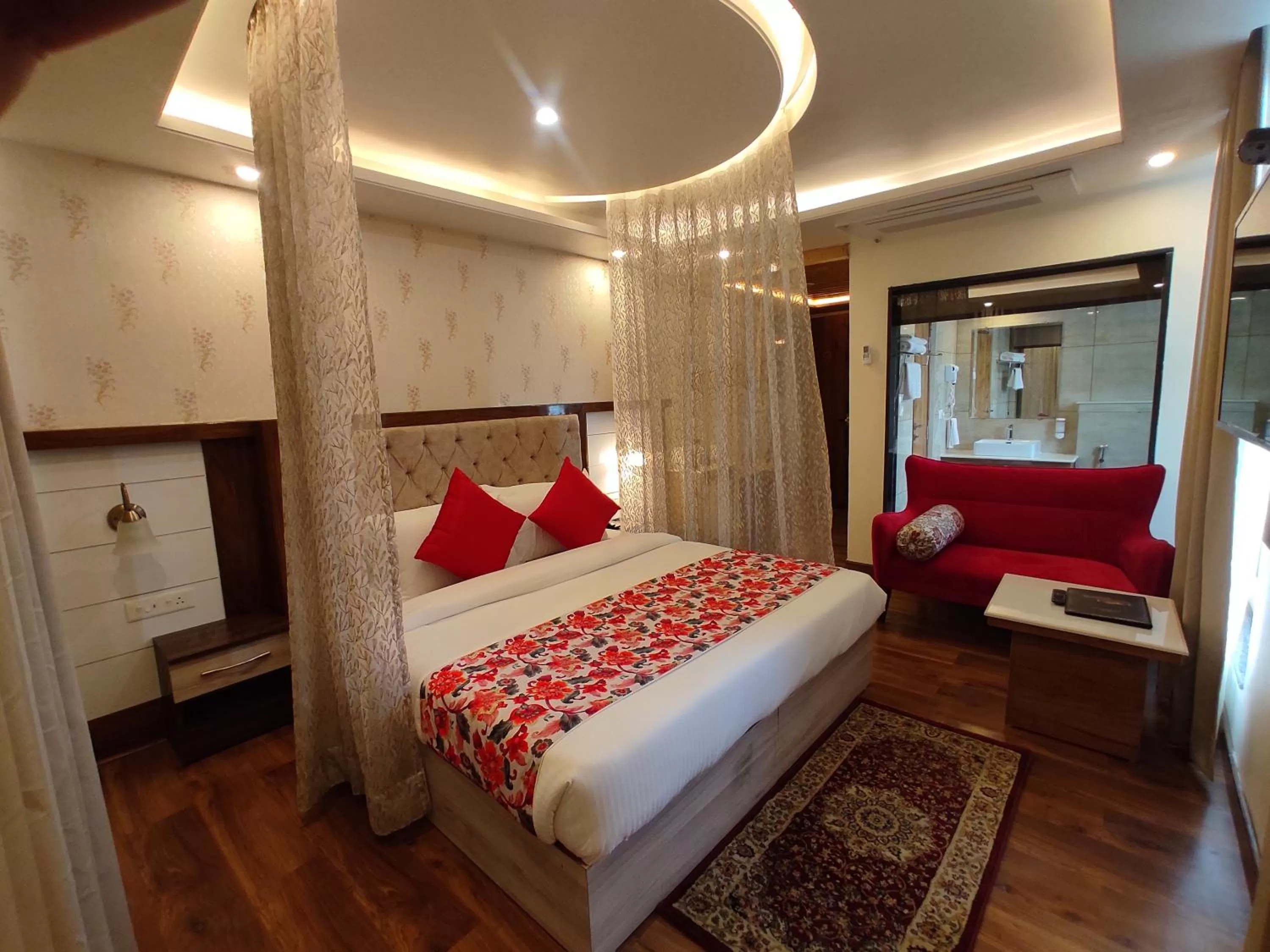 Bed in Abhilashi Residency & Spa - Centrally Heated & Air Cooled