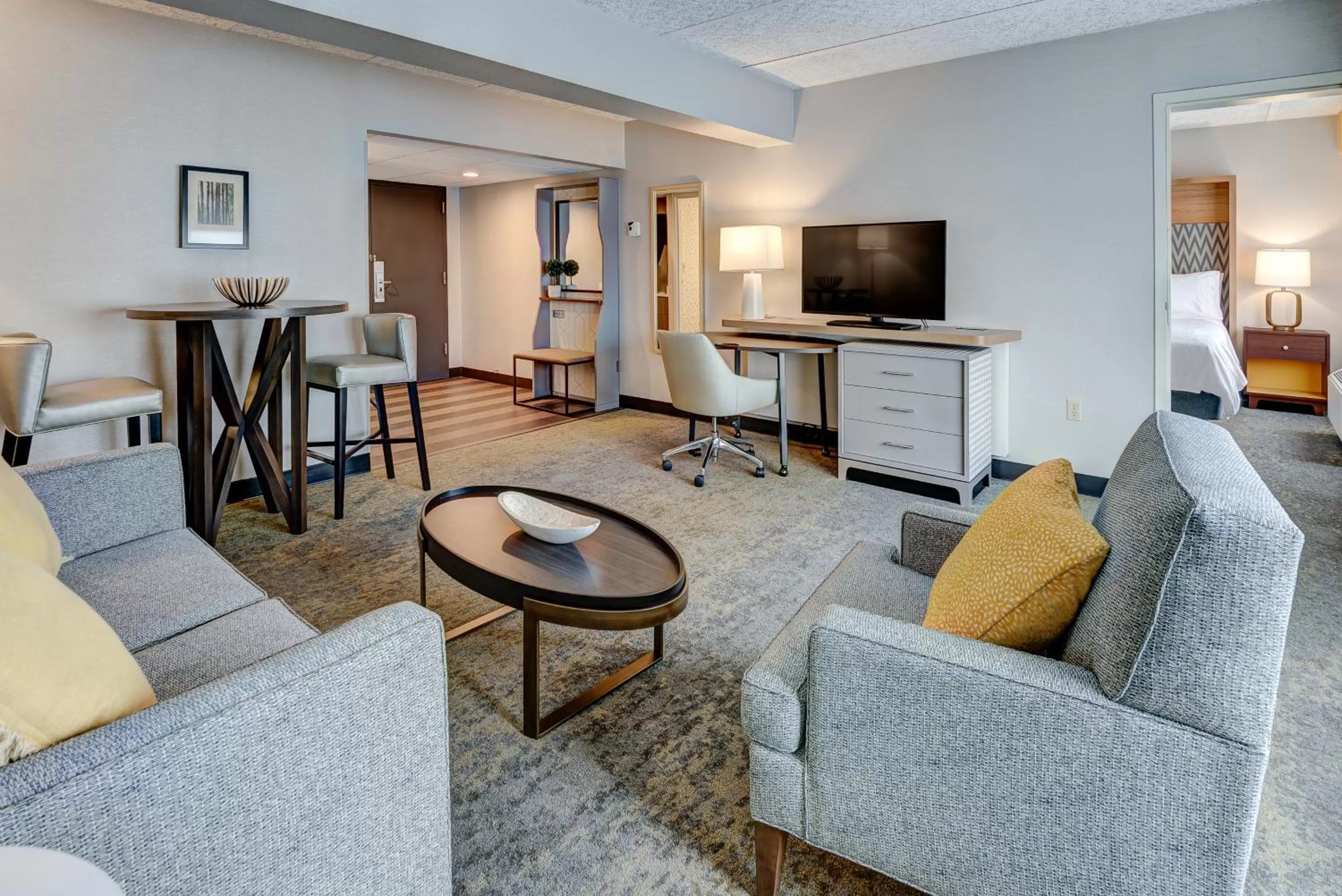 Bedroom in Holiday Inn East Windsor by IHG