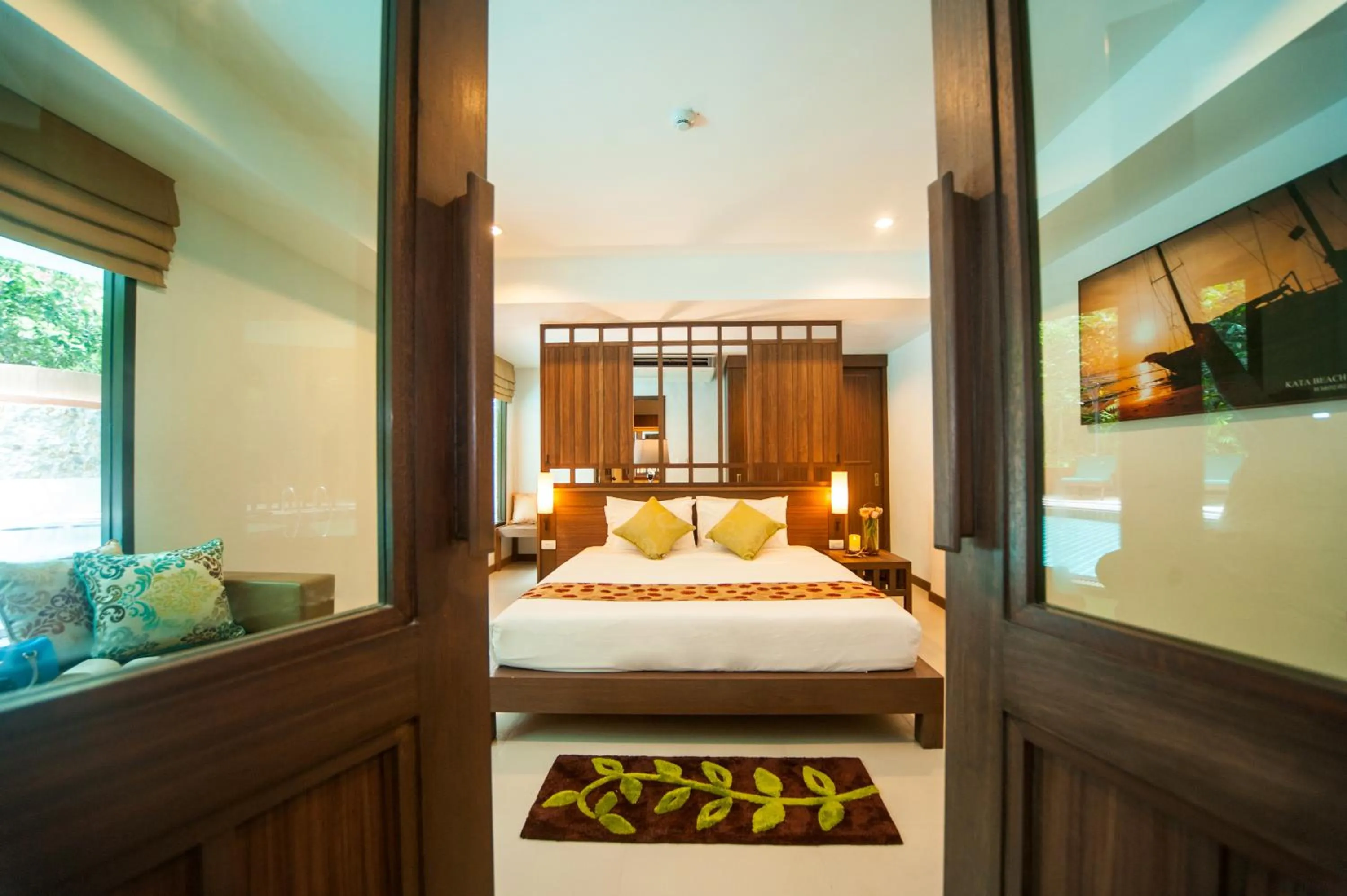 Decorative detail, Bed in Ratana Hill Patong