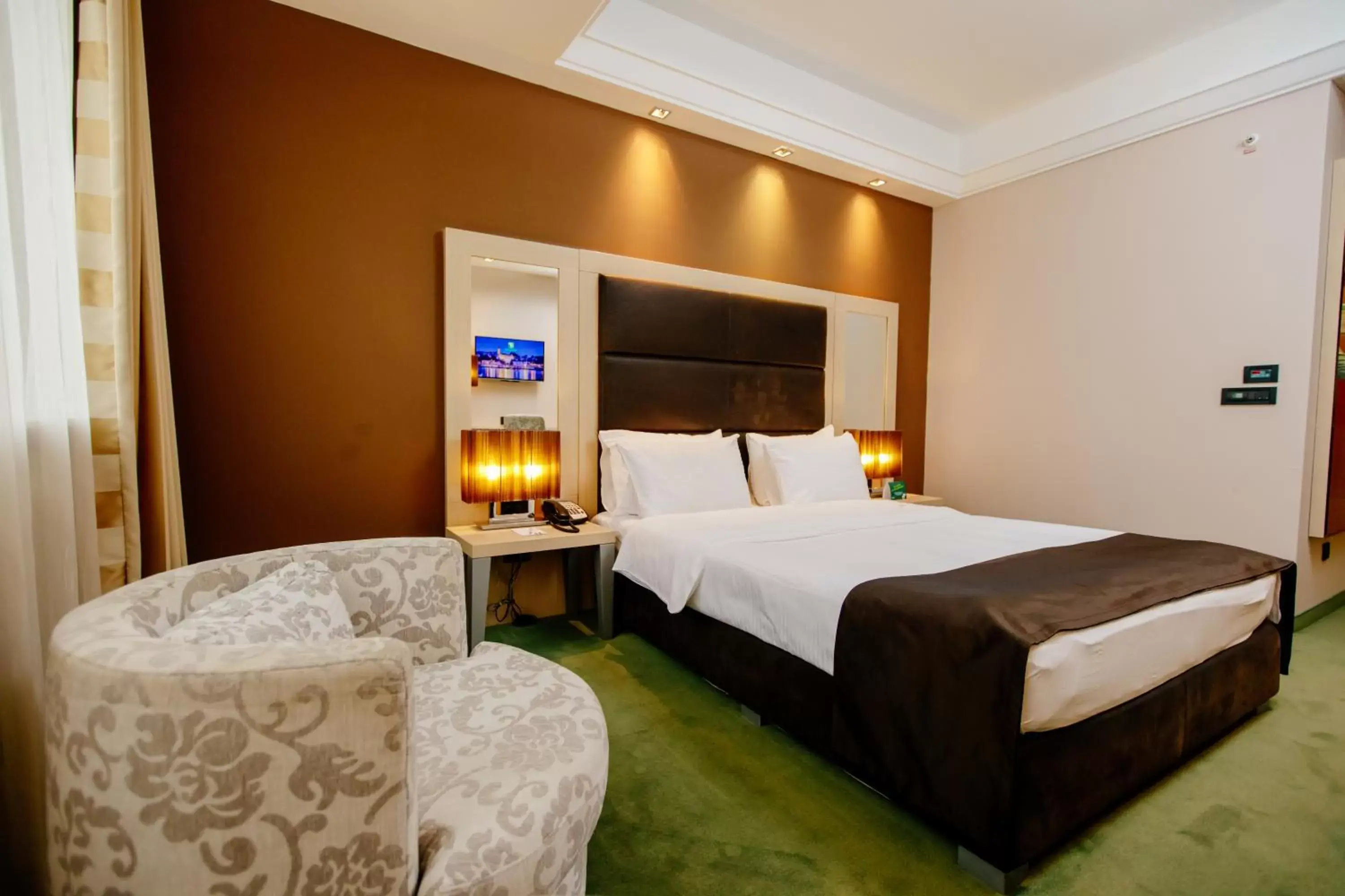 Holiday Inn Belgrade, an IHG Hotel Holiday Inn Belgrade, an IHG Hotel