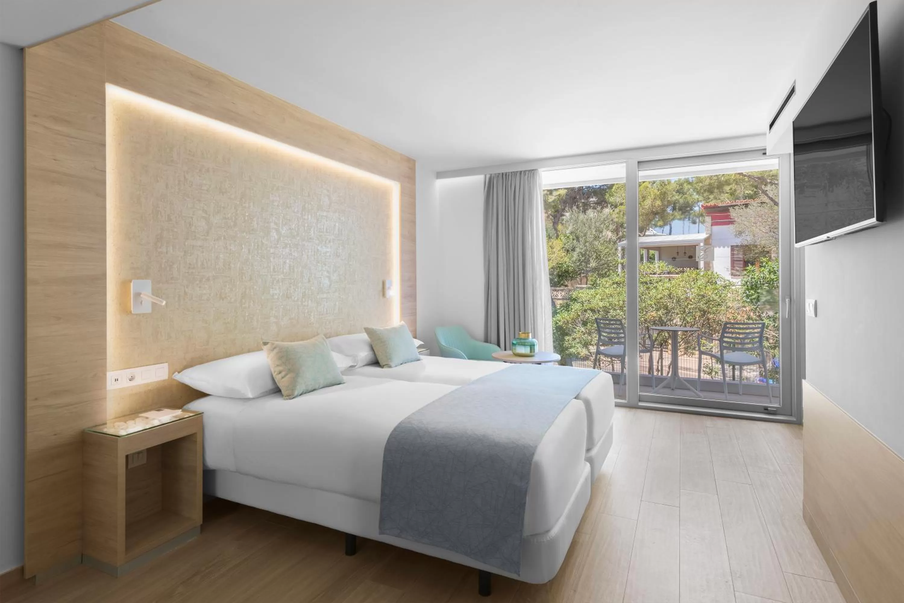 Bed in Elba Sunset Mallorca Thalasso Spa