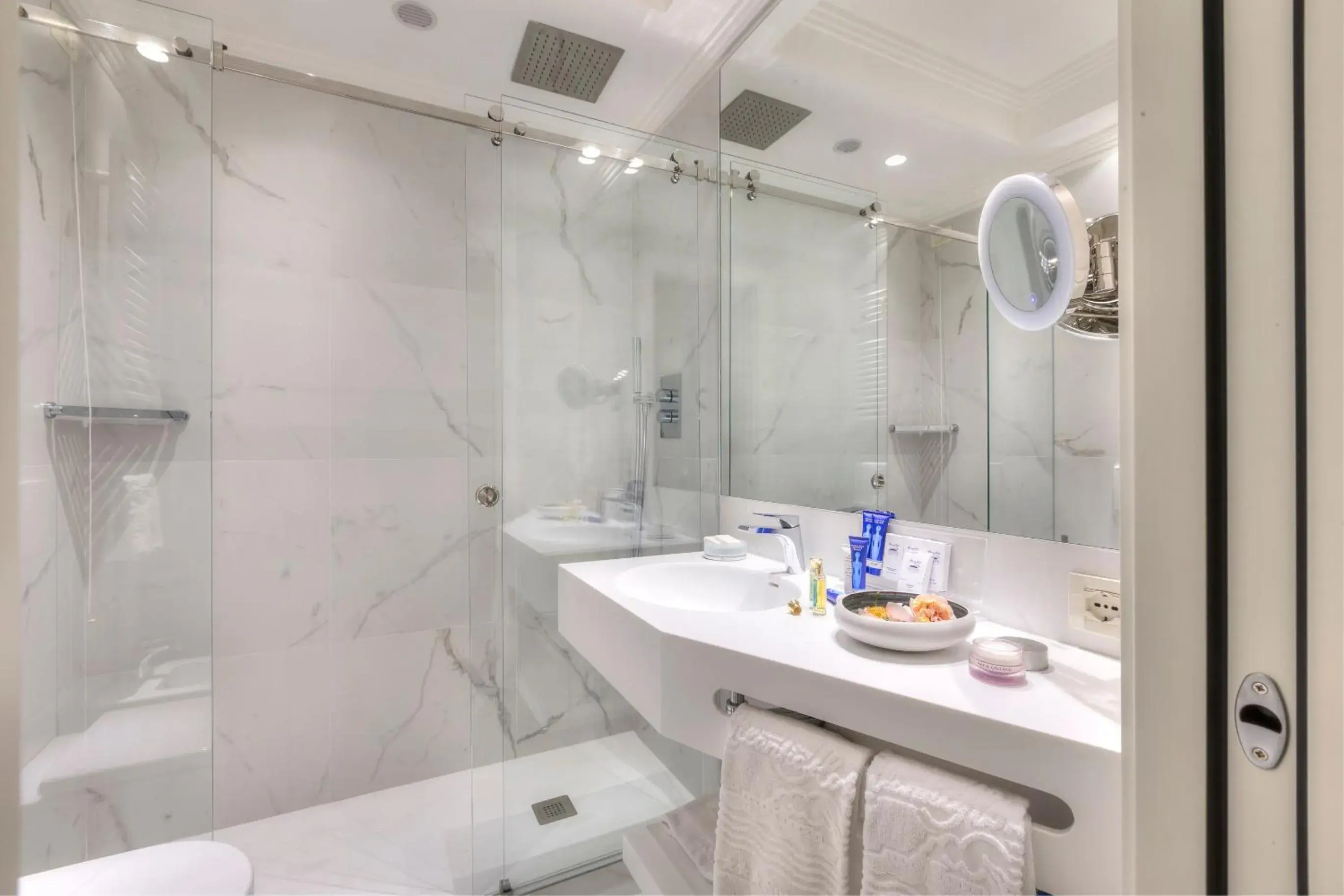 Luxury Sea View in Atlantic Hotel & SPA Luxury Sea View in Atlantic Hotel & SPA