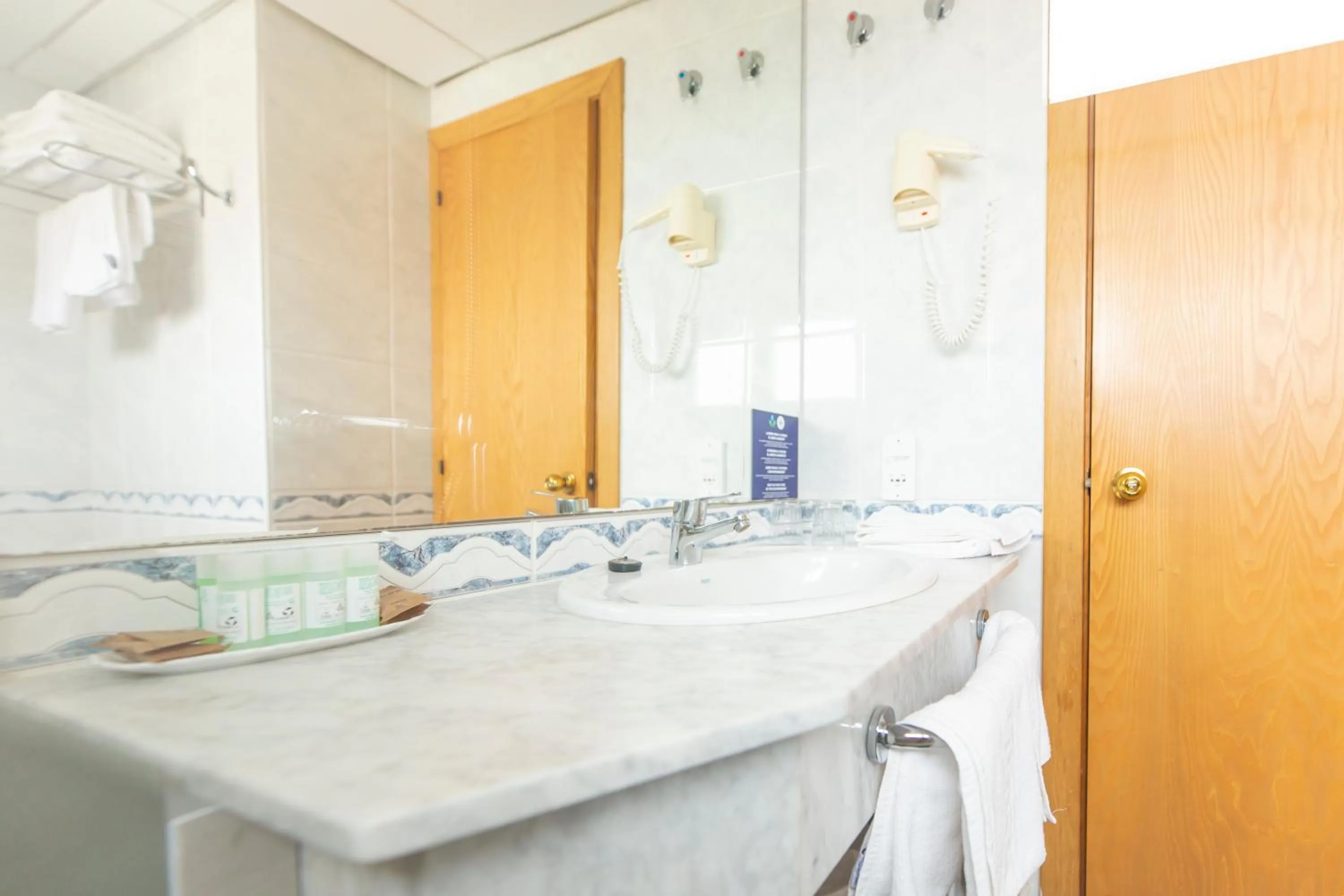 Bathroom in Hotel Ramblamar