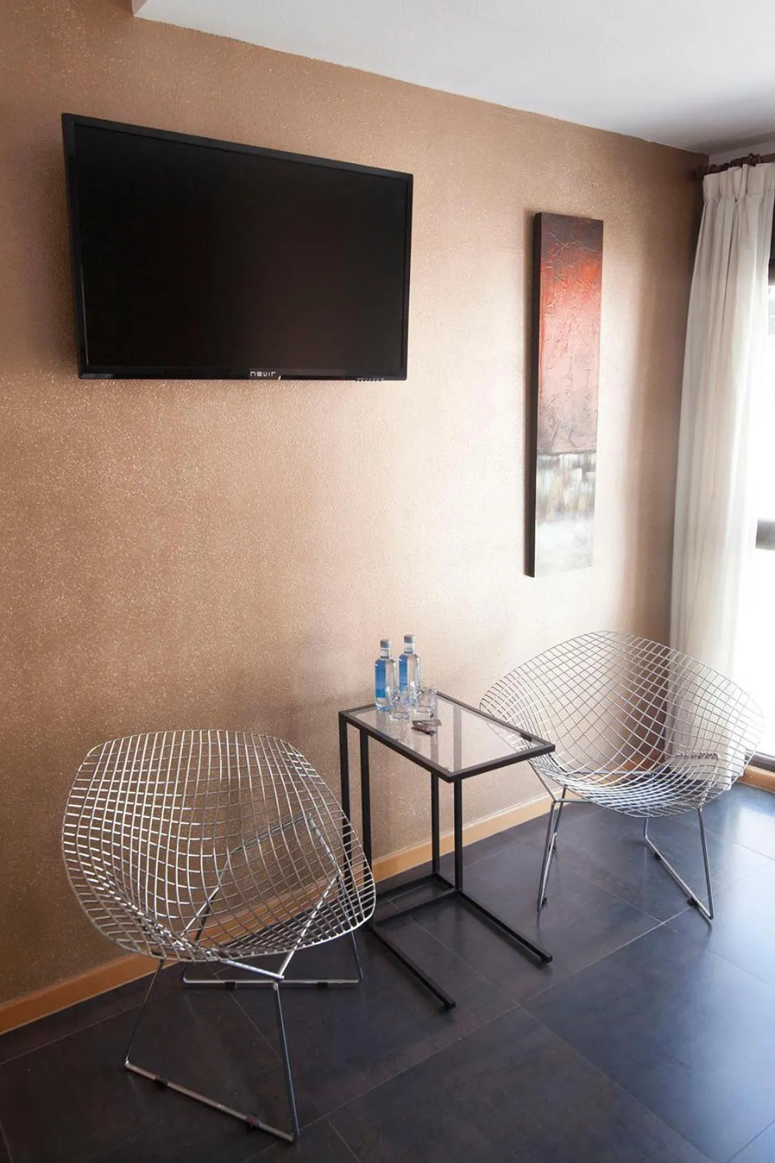 TV and multimedia in Hotel Real de Illescas