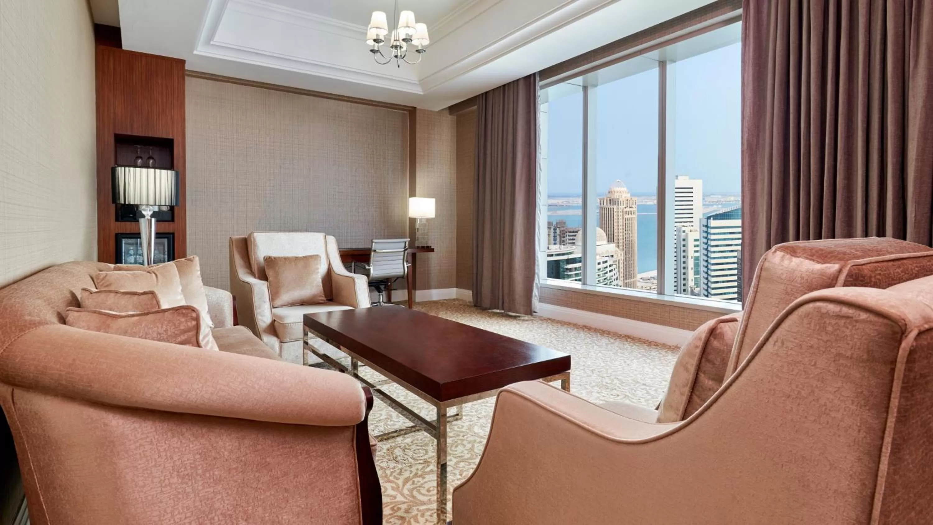 Bedroom in Best Plaza West Bay Hotel