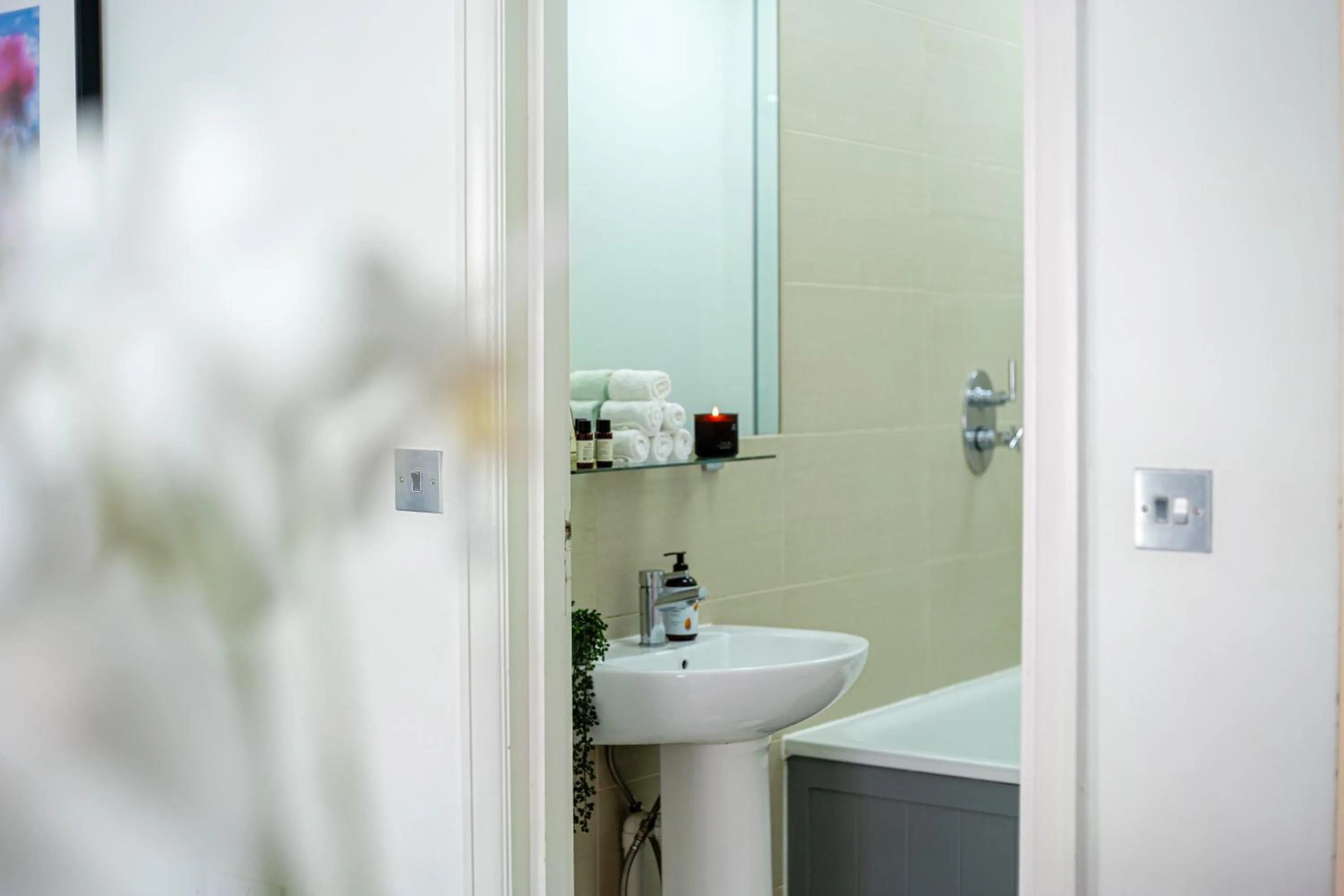 Bathroom in Bond Street Serviced Apartment
