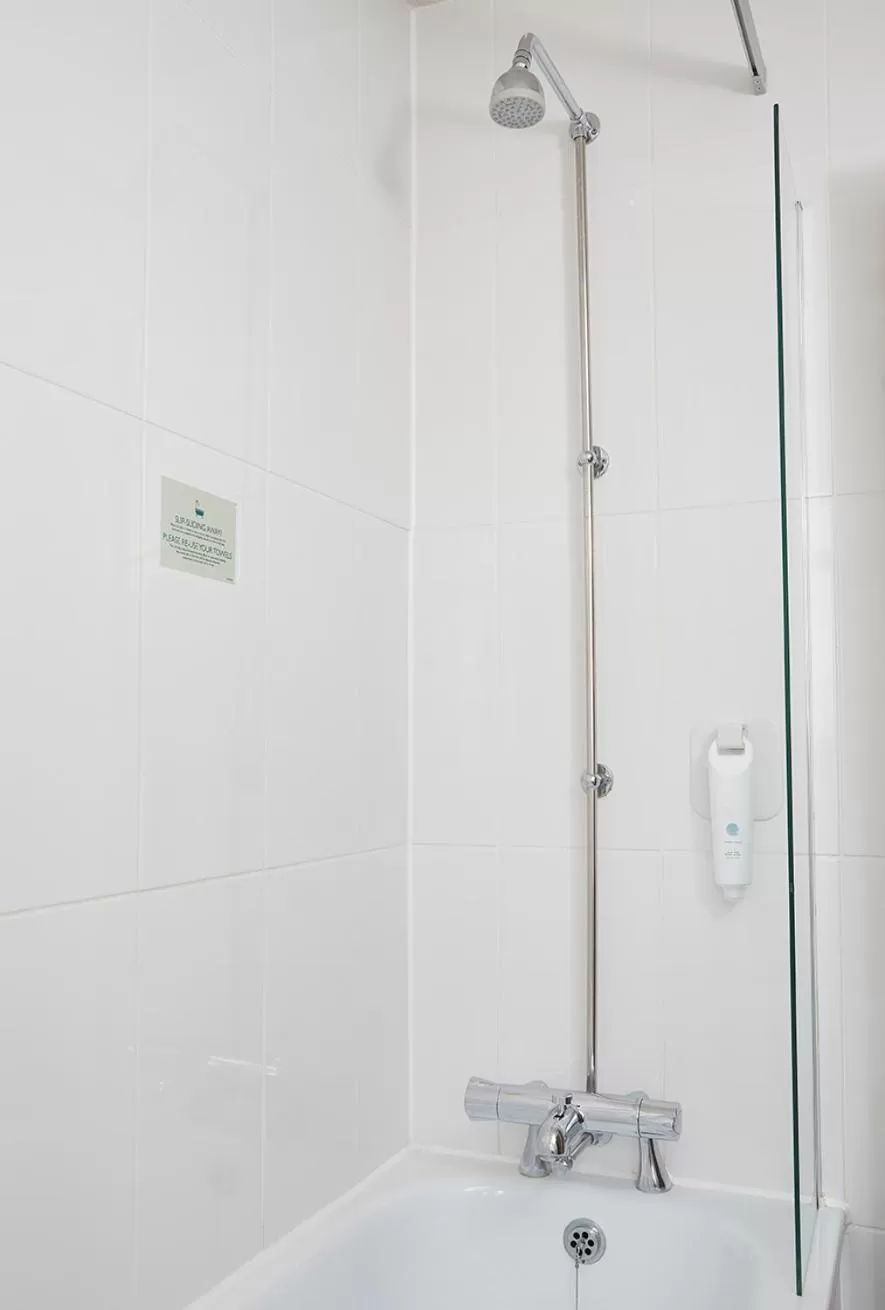 De Trafford Arms by Chef & Brewer Collection