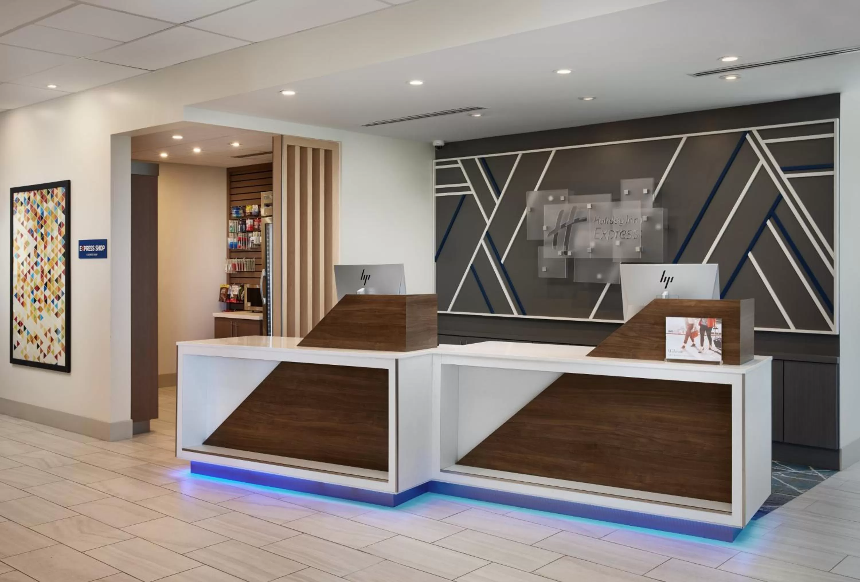 Property building in Holiday Inn Express & Suites Gulf Breeze - Pensacola Area by IHG