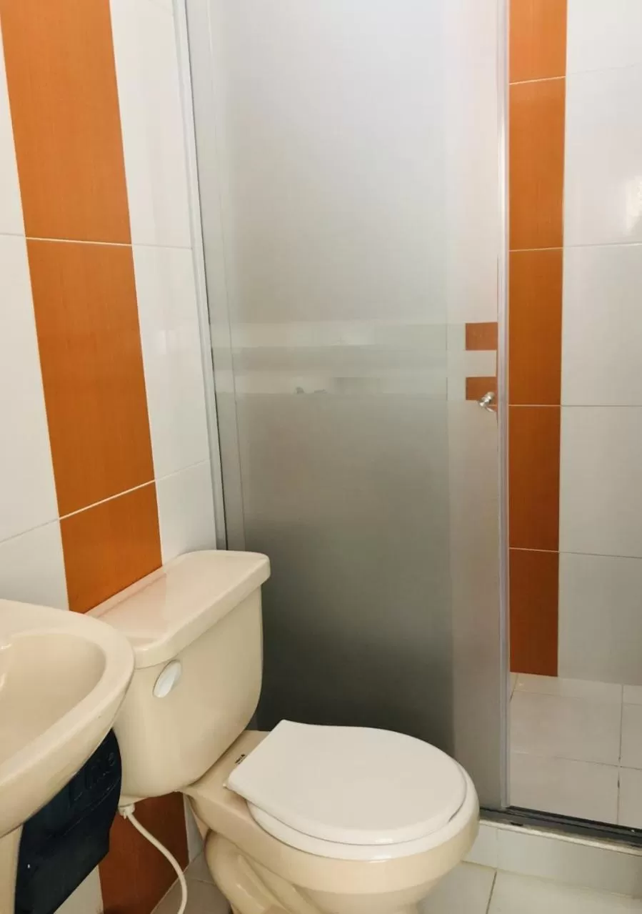 Bathroom in Hotel Center Plaza Plus