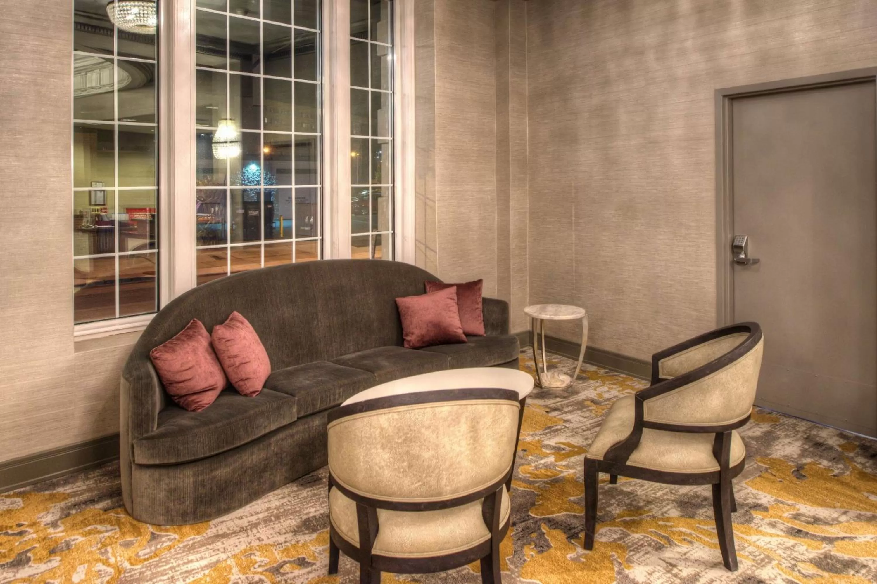 Lobby or reception in DoubleTree by Hilton Utica