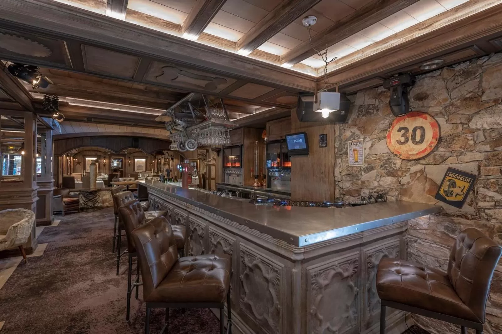 Restaurant/places to eat in Hotel La Chaudanne