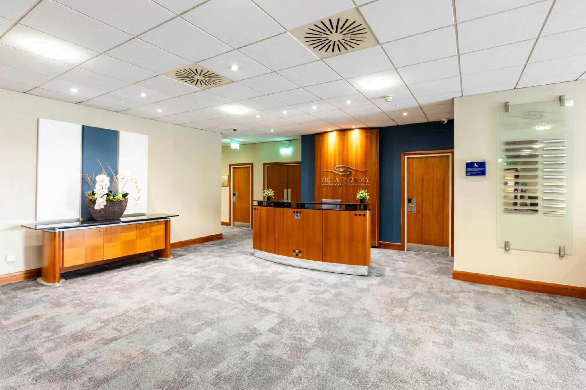 Meeting/conference room in Holiday Inn Cardiff City Centre by IHG