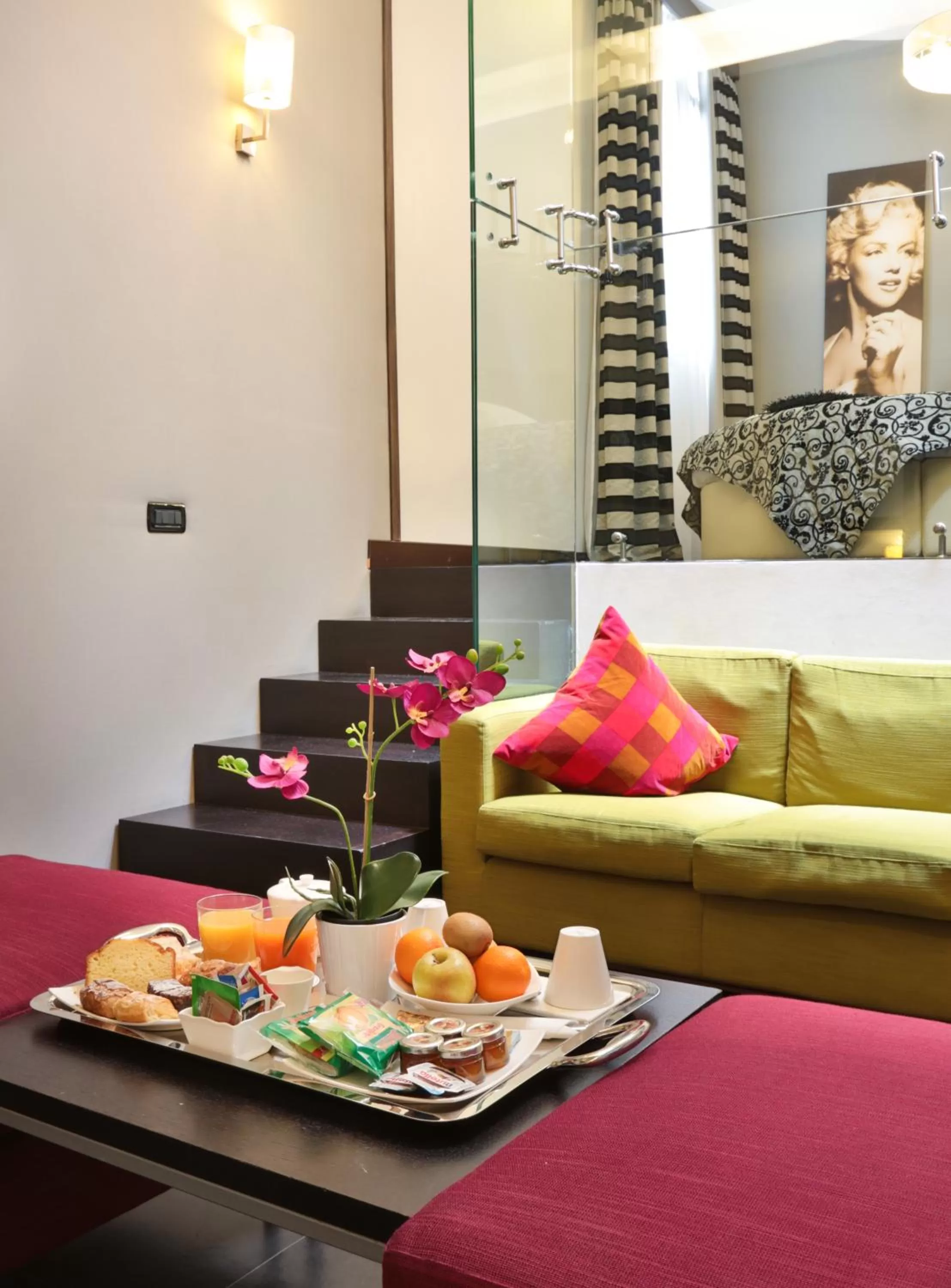 Living room in Best Western Cinemusic Hotel