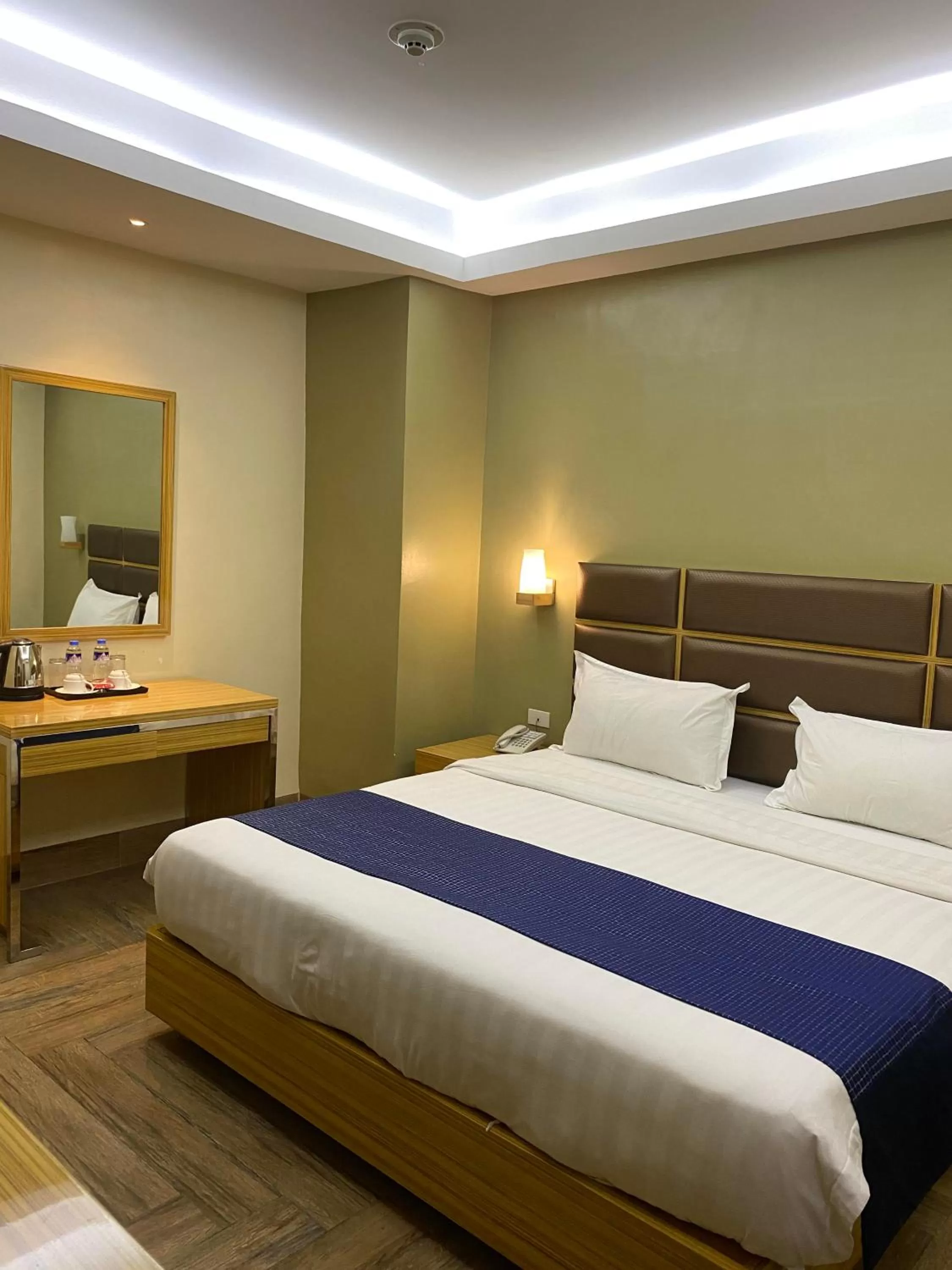 Bed in Sun Star Grand Hotel