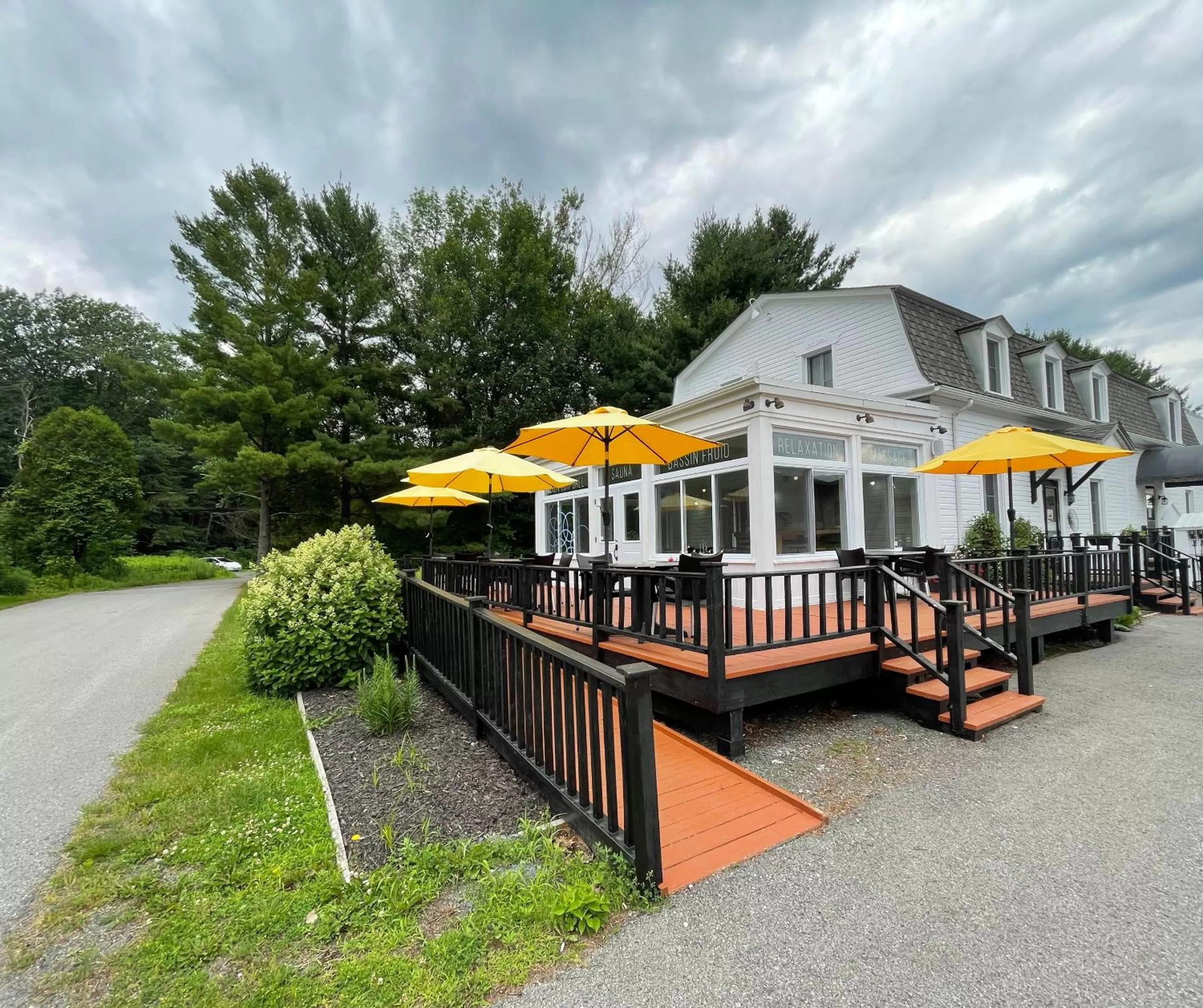 Patio in Hotel Montfort